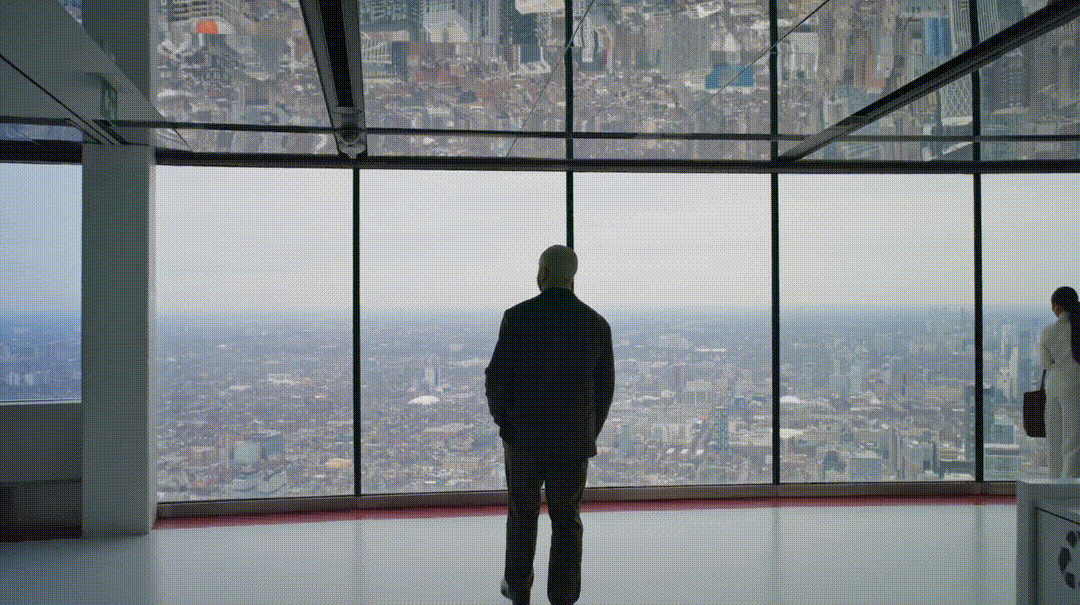 DC-BE--CN-Tower-Inside.gif