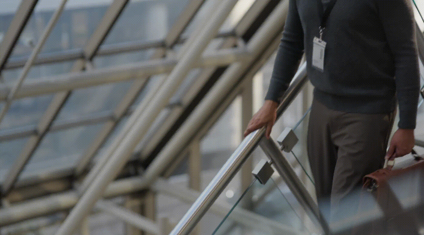 DC-BE--Conference-Stairs.gif