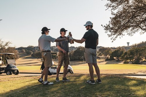 WHY DO GOLFERS EXPERIENCE BACK PAIN?