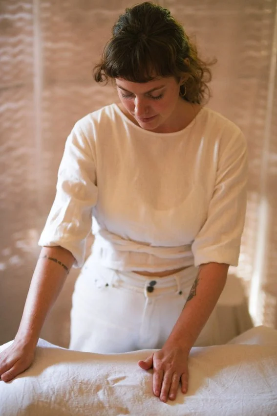 prema margot healing craniosacral, massage ,womb massage, fertility, pregnancy, rebozo, moxibustion byron bay treatments relaxation
