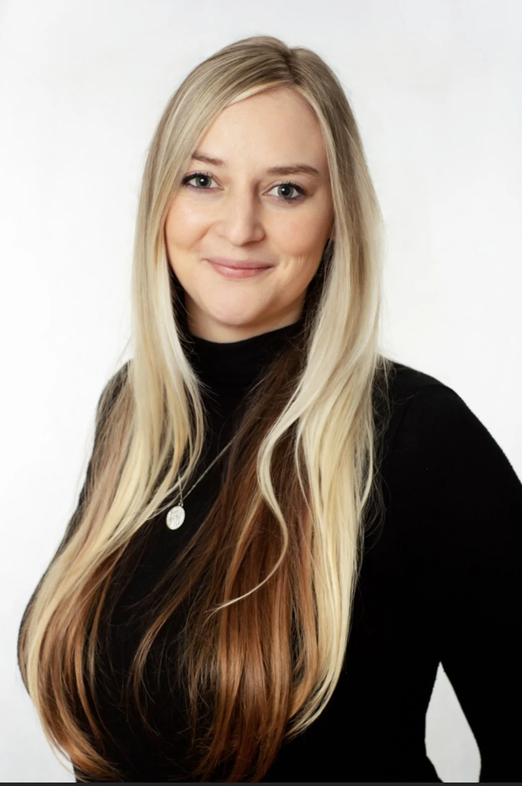 Why People Finally Decide to Book Therapy (And Why Waiting Rarely Helps)