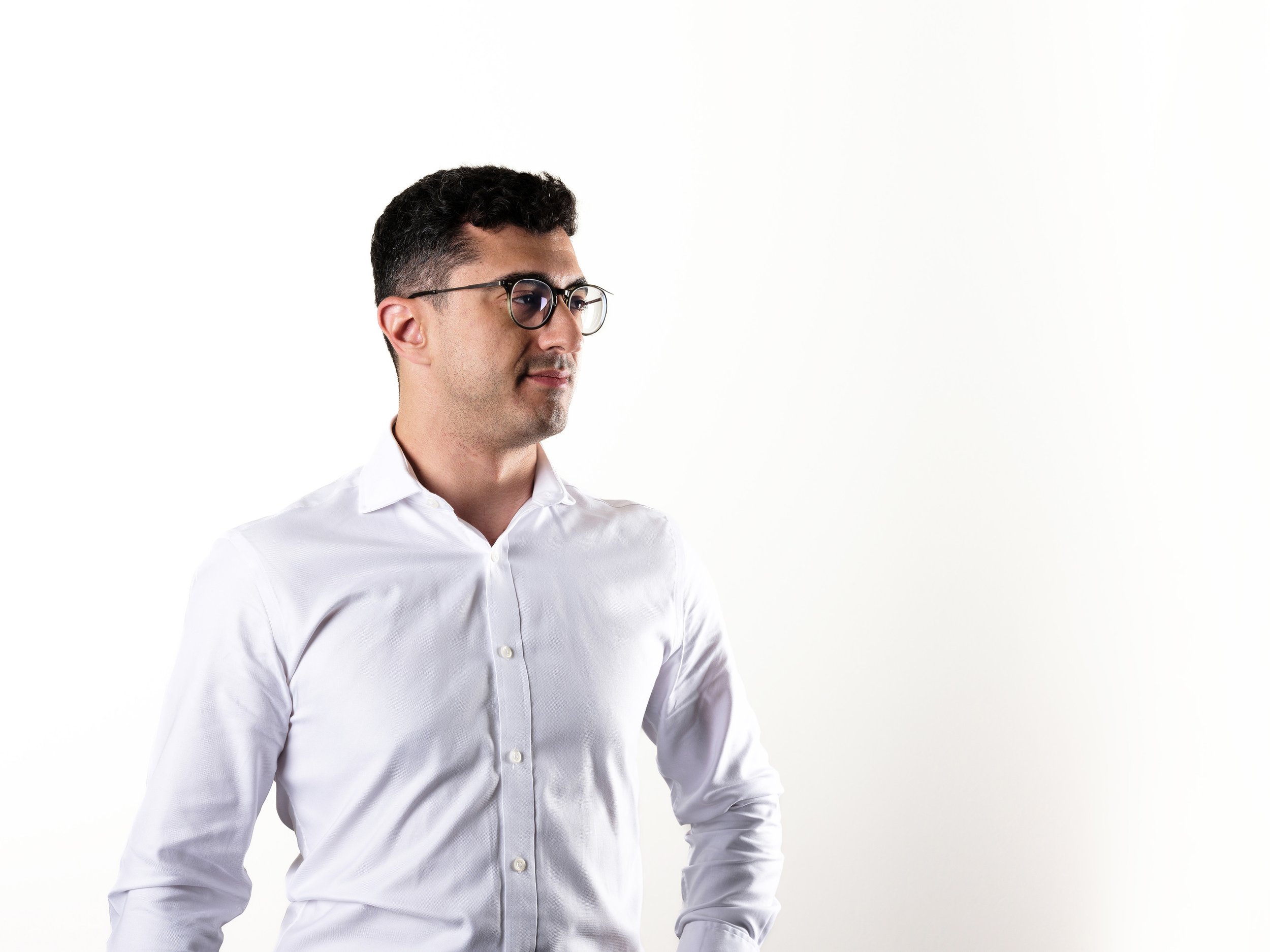 Sydney linkedin headshoot photographer.jpg