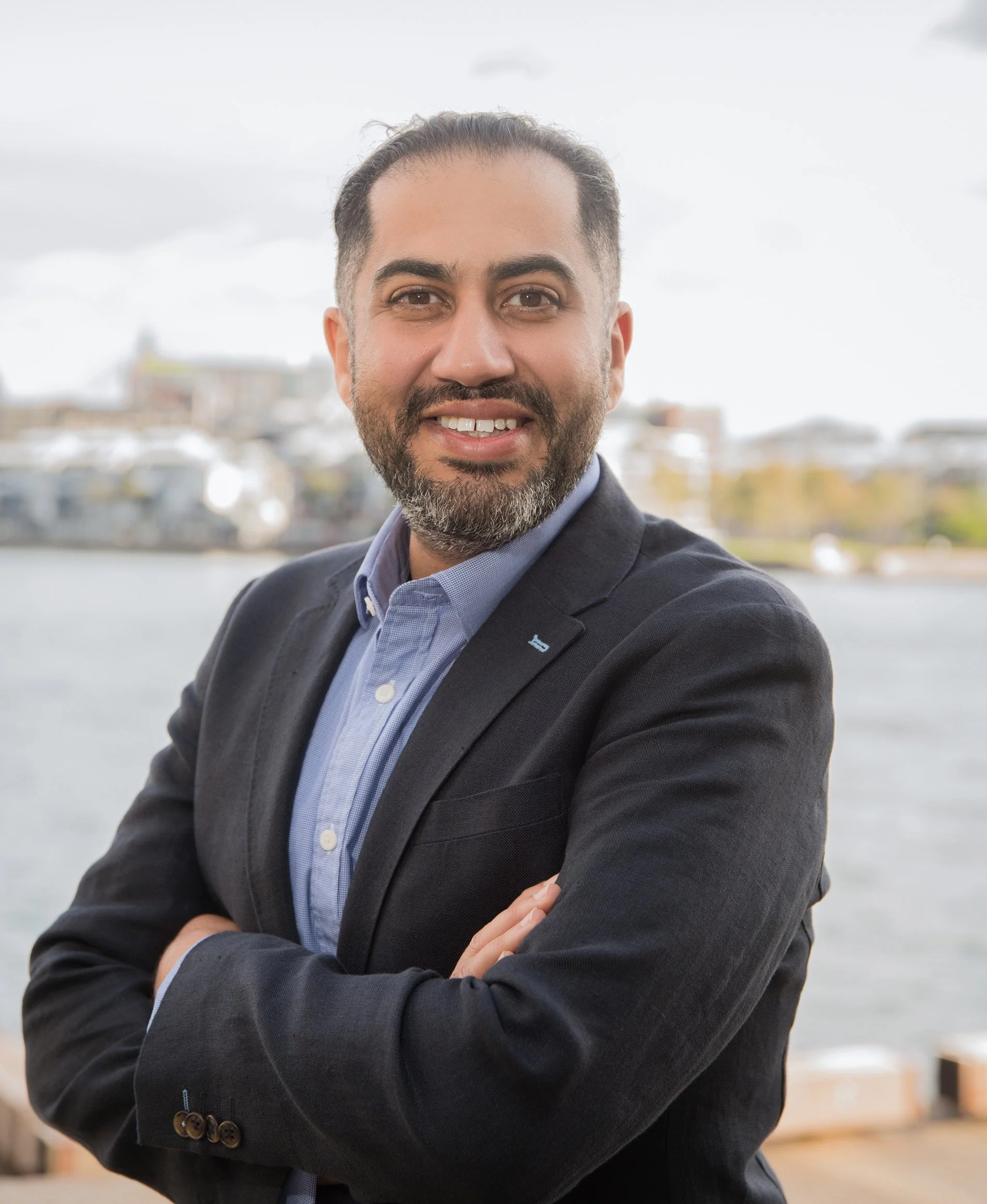 Mens headshot photos sydney (3).jpg