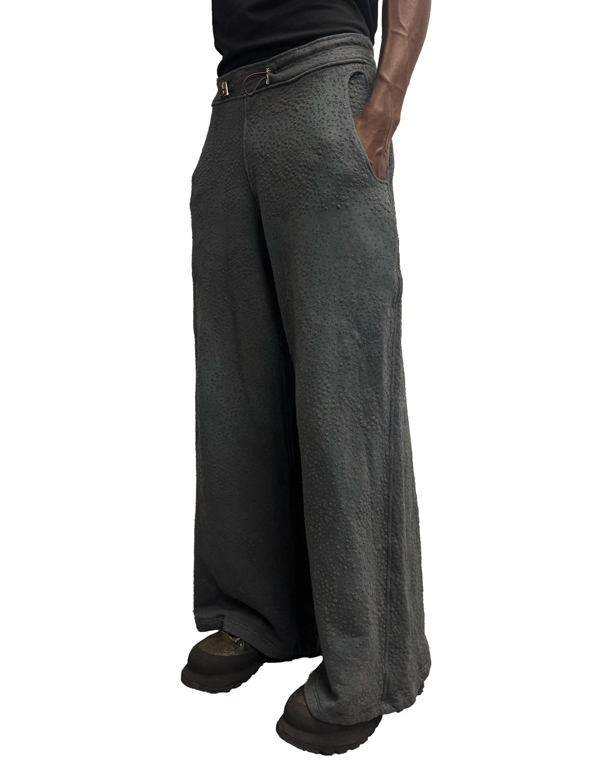 speckle trouser grey half side.jpg