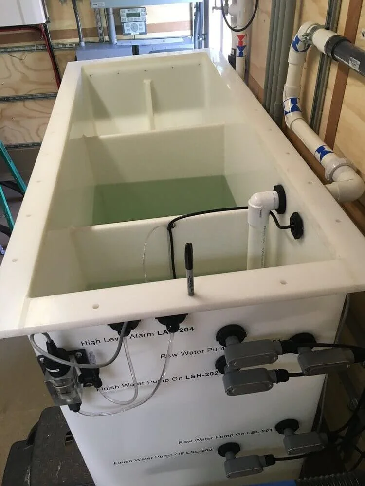 Chlorine contact tank with baffles
