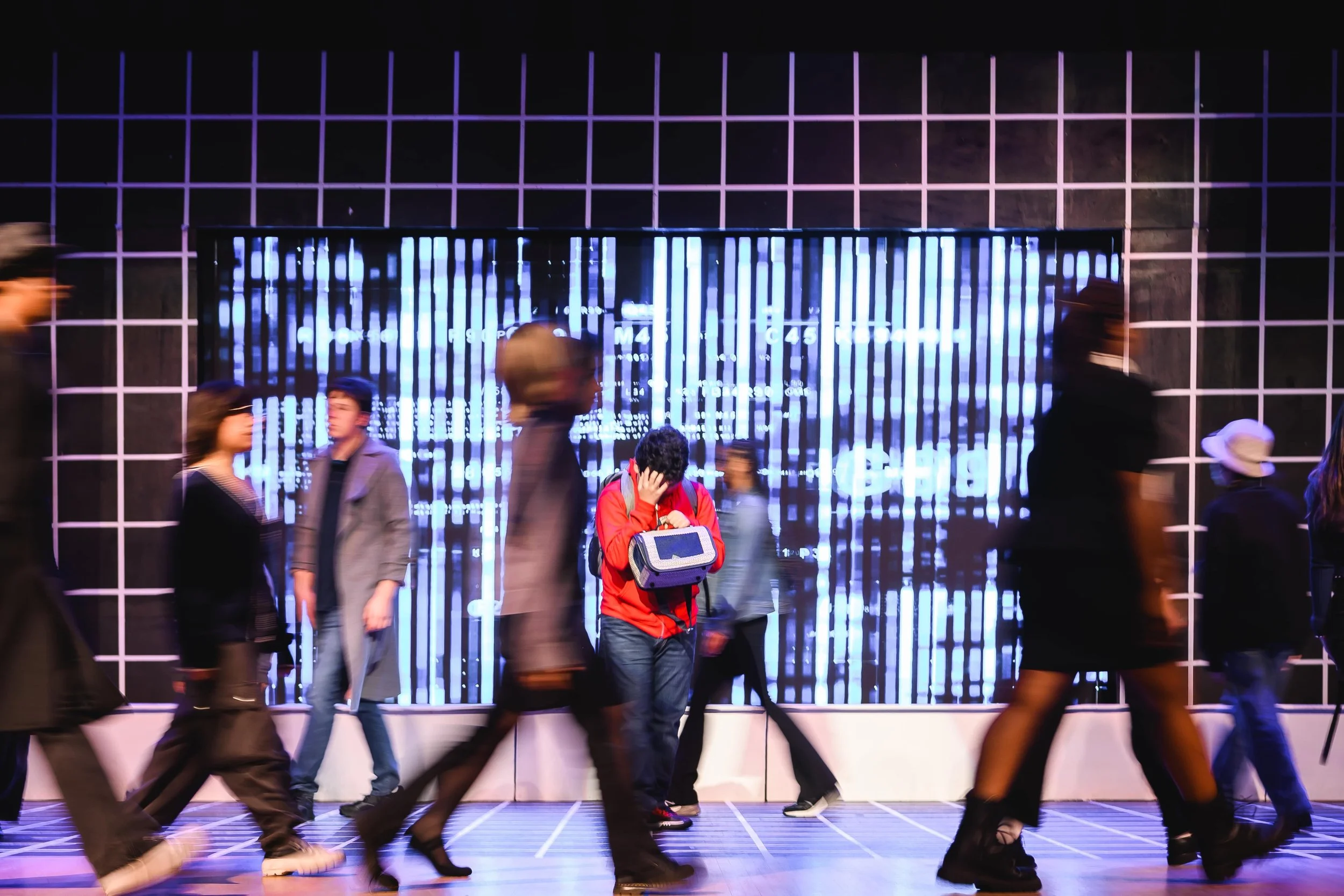 CuriousIncident_UniversityHighSchool_Production_PhotoAshleighAnnGardner-63 (2)-min.jpg