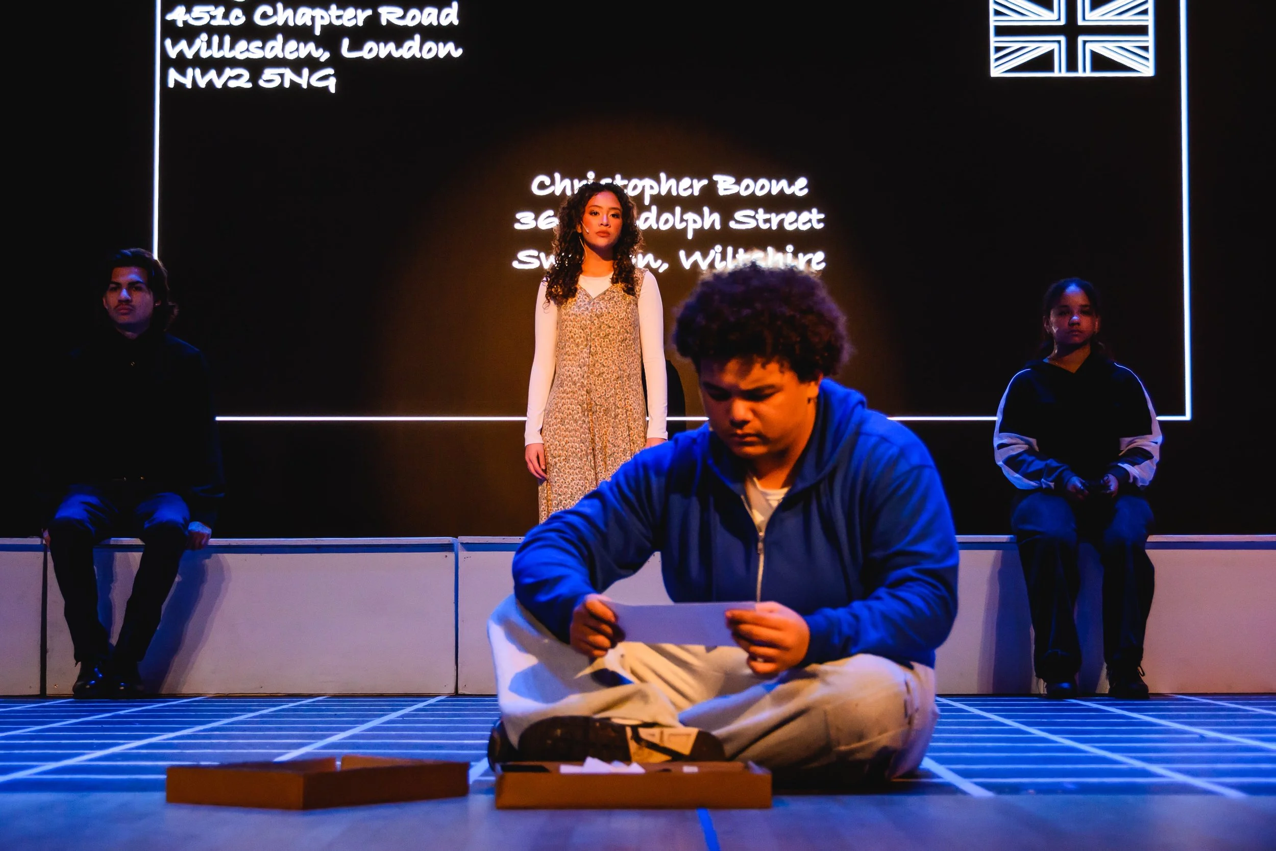 CuriousIncident_UniversityHighSchool_Production_PhotoAshleighAnnGardner-19 (1)-min.jpg