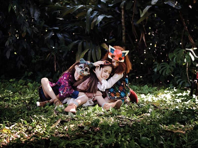 GRAUHU {DC/DA + FILM + ILLUSTRATION + DESIGN ÉDITORIAL}