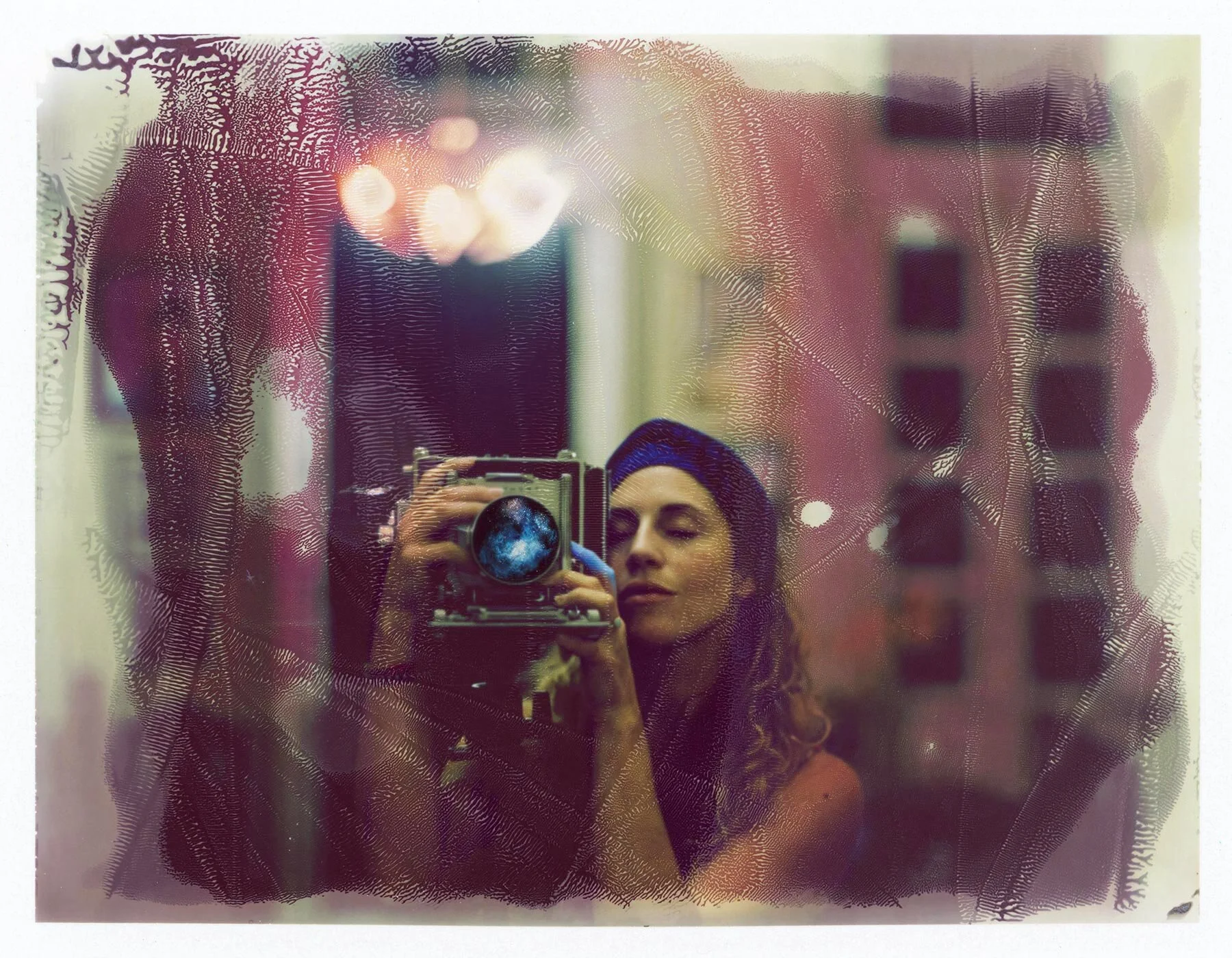 Autoportrait, polaroid à la chambre | La Havane, Cuba | Nuambé Caximingo {Nathalie Melot}