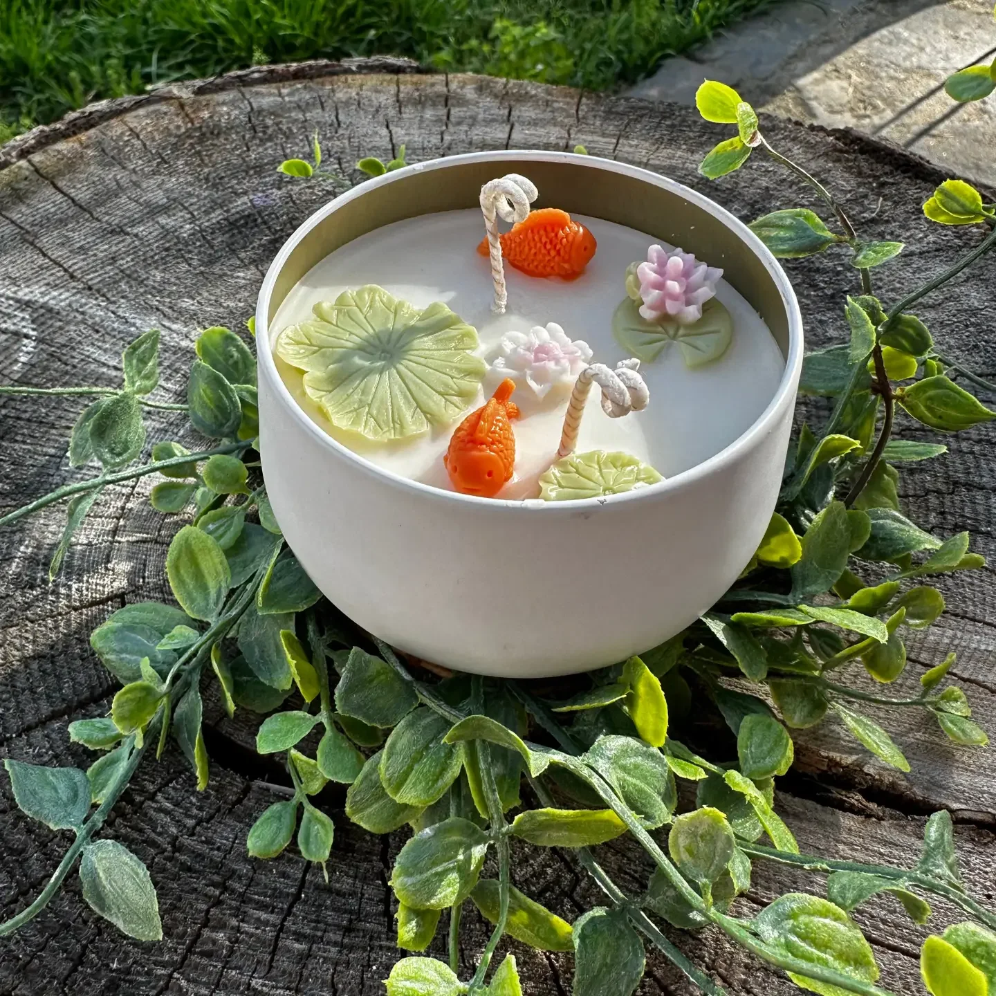 Cute Fishies Tin Candles: Luna Jane Signature Scent