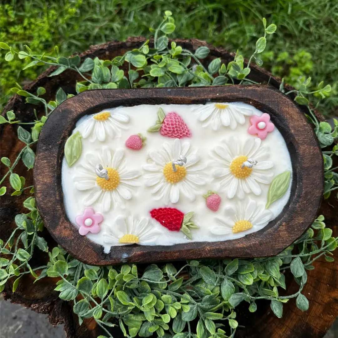 Daisies and Strawberries Dough Bowl Candle.webp