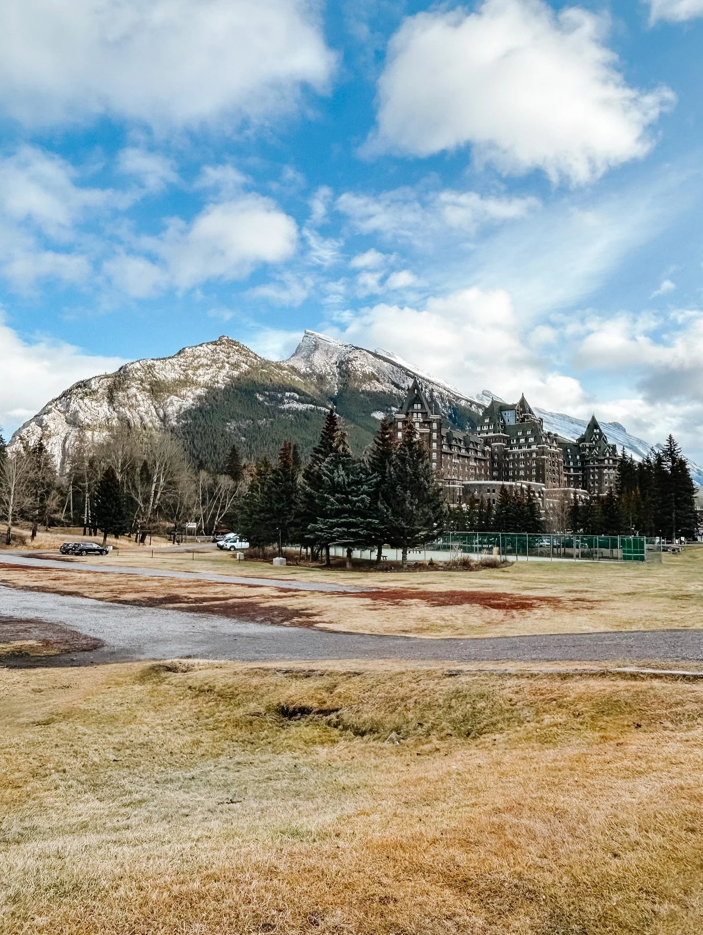 What a memorable trip to Banff for the @acpimmersion conference with a great team of educators from my school and around our district.

I consider myself very fortunate to not only have visited this historic hotel in general, but even more so while i