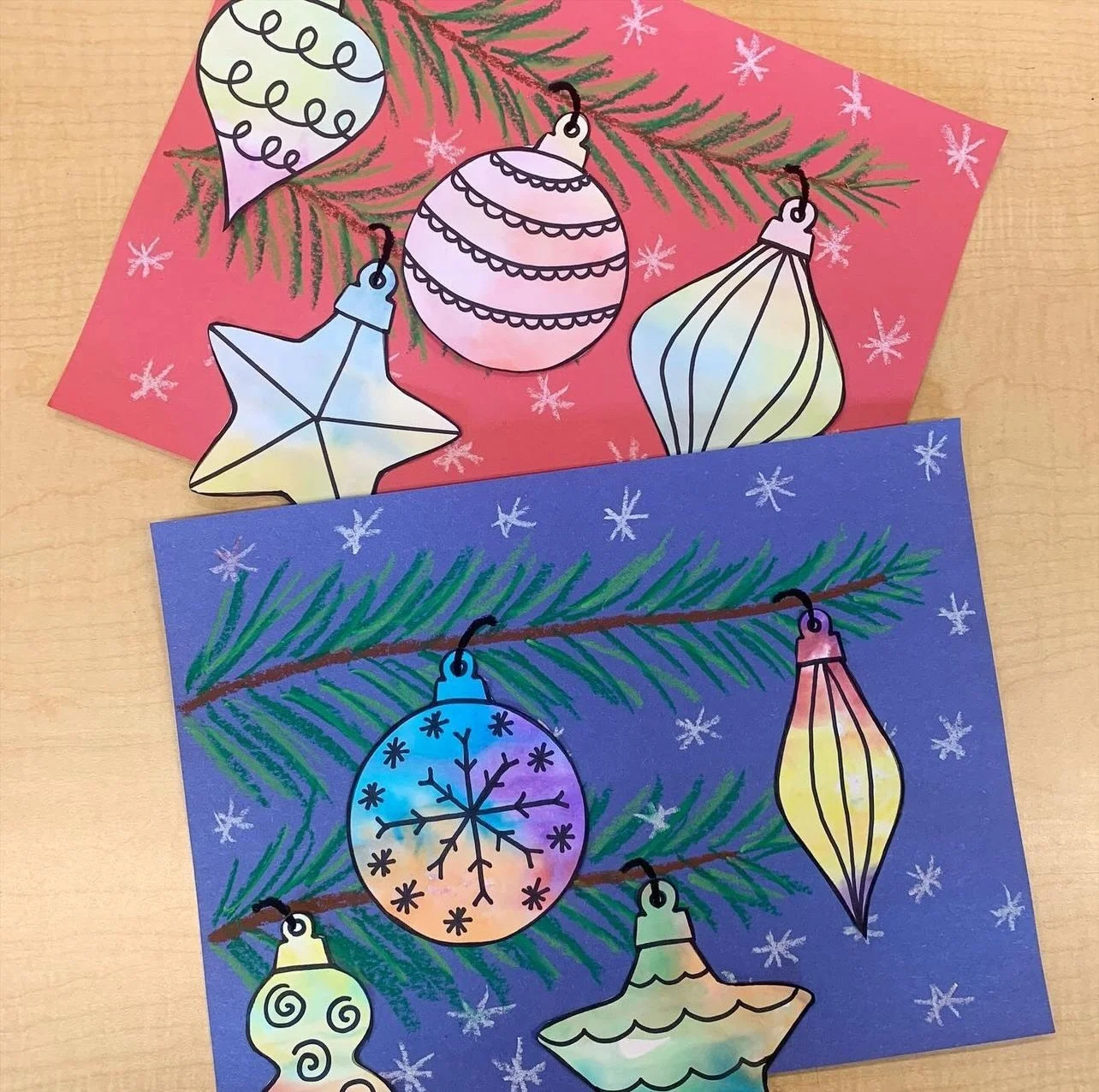 Foil transfer printed ornaments 

Find the instructions for this project on my website in the Christmas Art section. 

#Frenchteachers #frenchimmersion #grade3 #grade2 #primaryteacher #canadianteacher #bcteachers #artforkids #kidsartproject #christma
