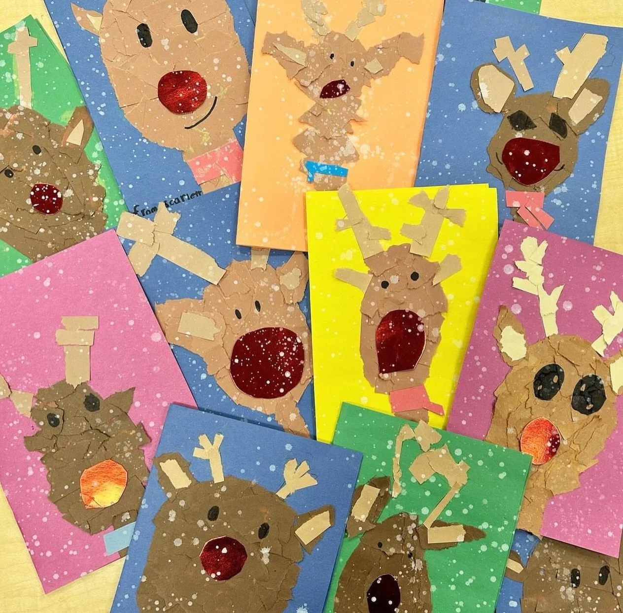 Ripped paper holiday cards are an easy last project before break. You can make them in any design you like! 

#Frenchteachers #frenchimmersion #grade3 #grade2 #primaryteacher #canadianteacher #bcteachers #artforkids #kidsartproject