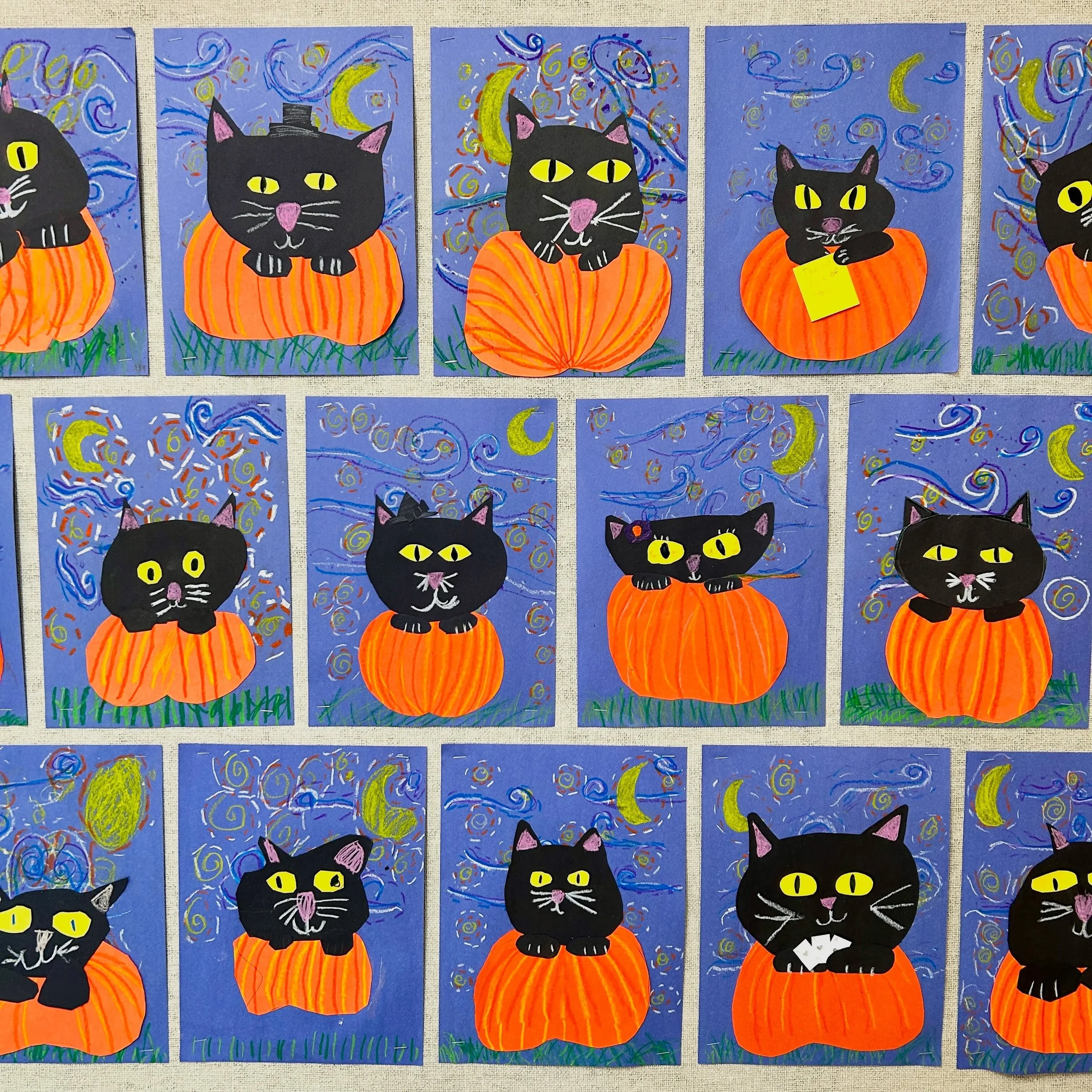 Starry Night Cats 🐈&zwj;⬛ 🎃 🌙 

A spooky twist on the famous painting by Van Gogh. 

These were an absolute hit! We worked very step by step so that it didn&rsquo;t feel overwhelming. We did the sky first, then our paper portions, then our details