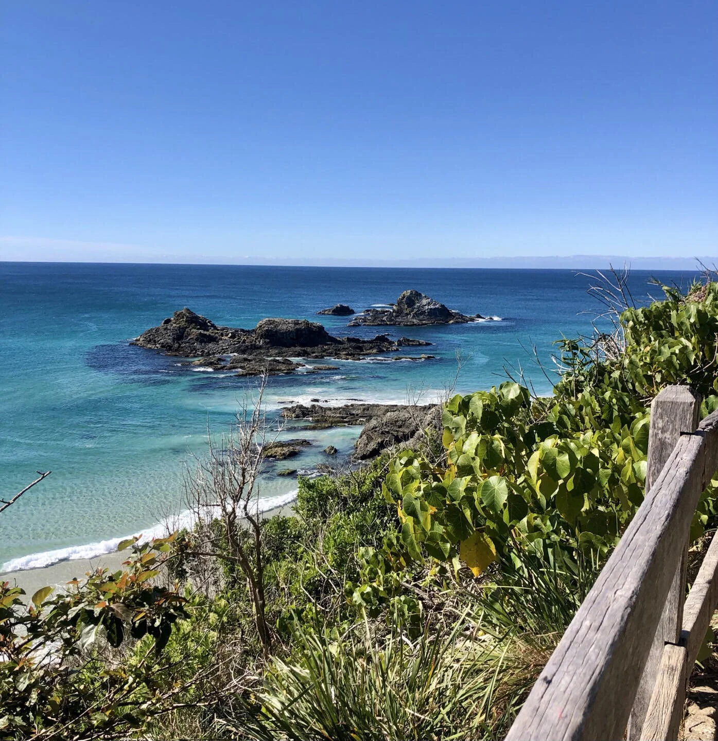 Beautiful day in Byron 

#byronbay #perfectweather #bluesky