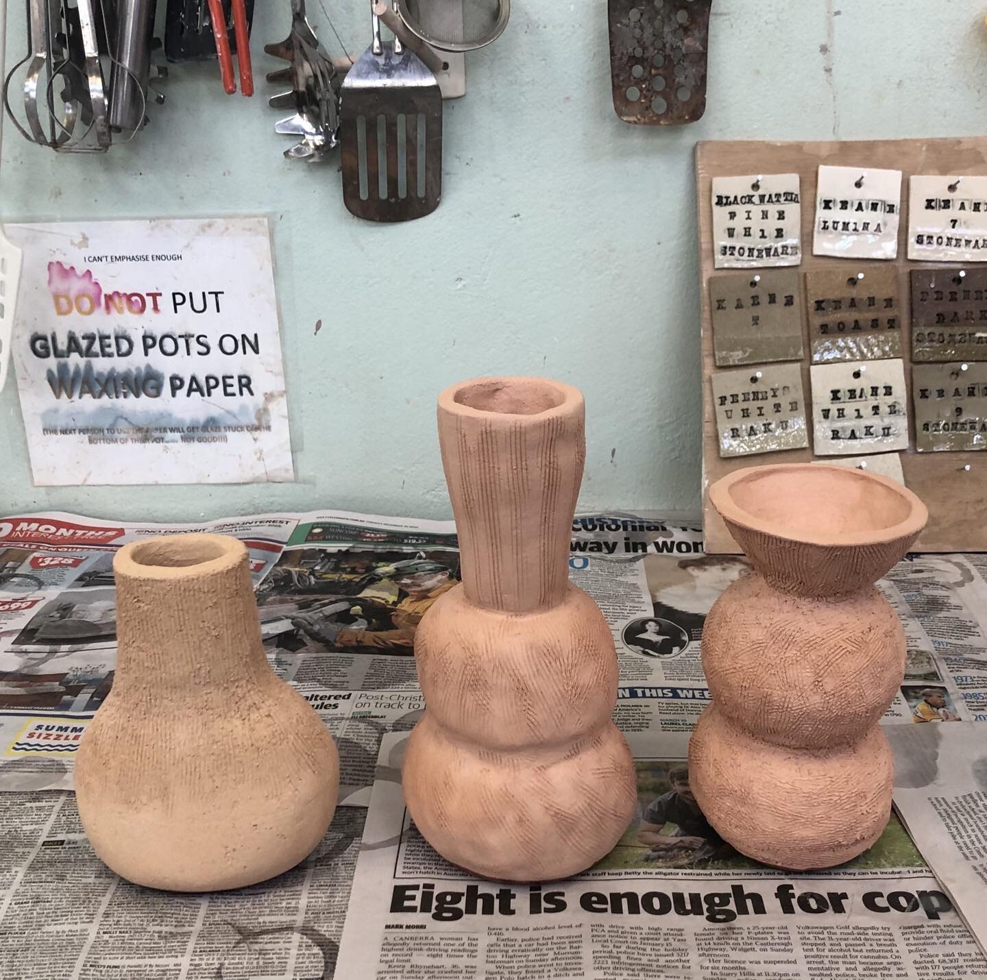 3 little vessels waiting to be glazed, created in my Tuesday morning hand building class at claypool.
#claypoolgroup #handmadeceramics
