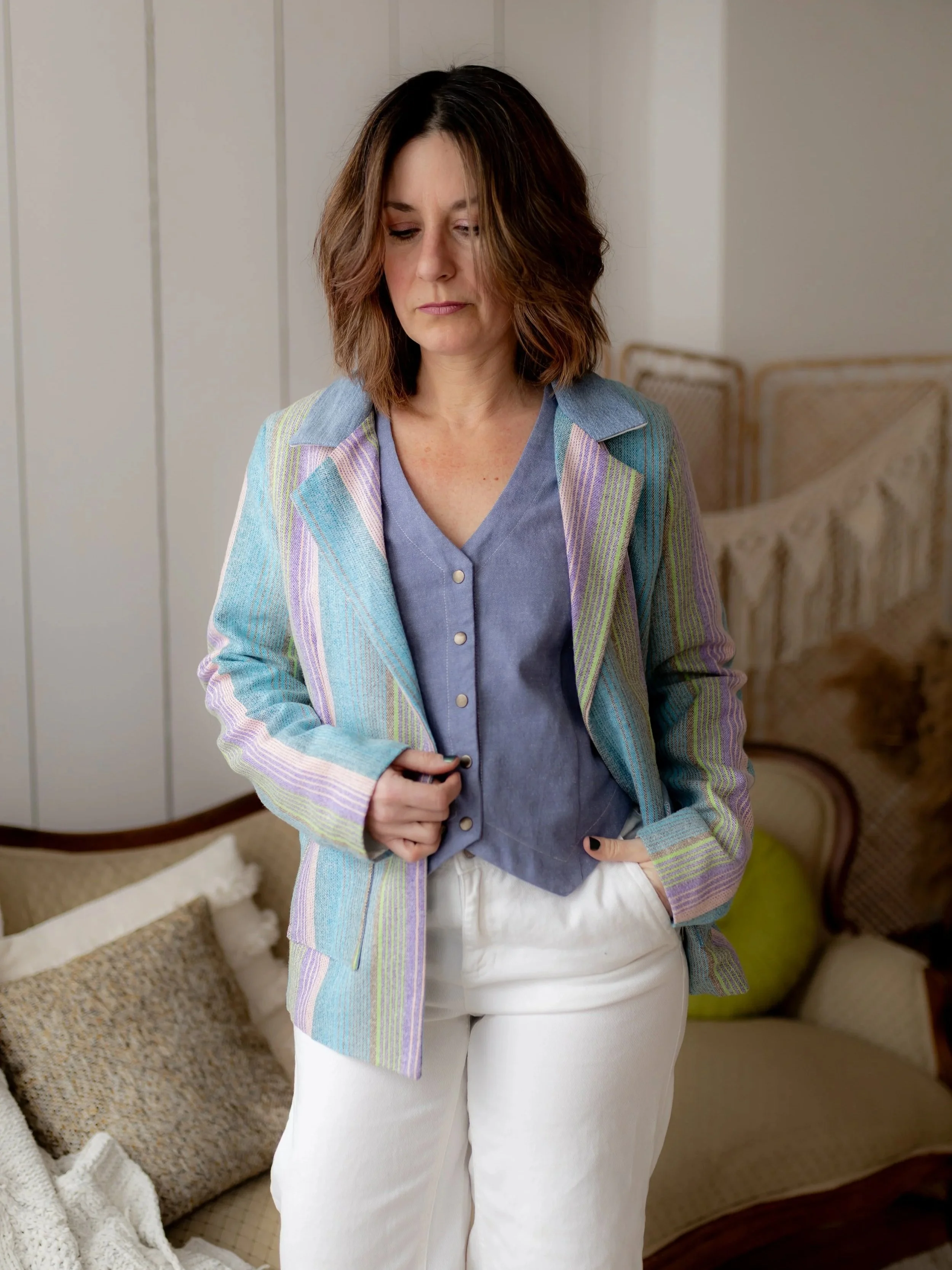 Veston+pastel+veste+boutonn%C3%A9e+sans+manche+denim.jpg