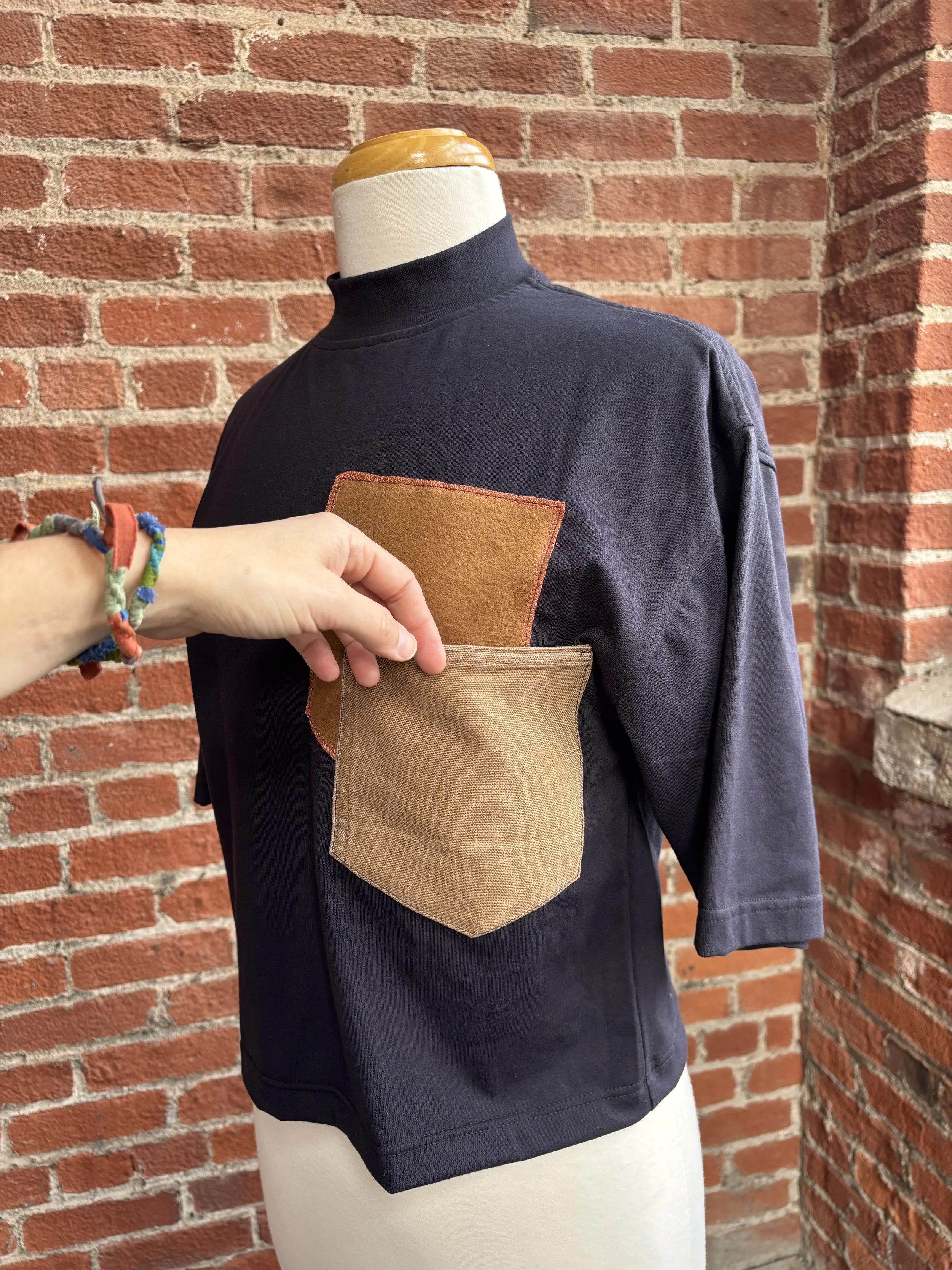 Chandail marine patch poche jean.3.jpeg