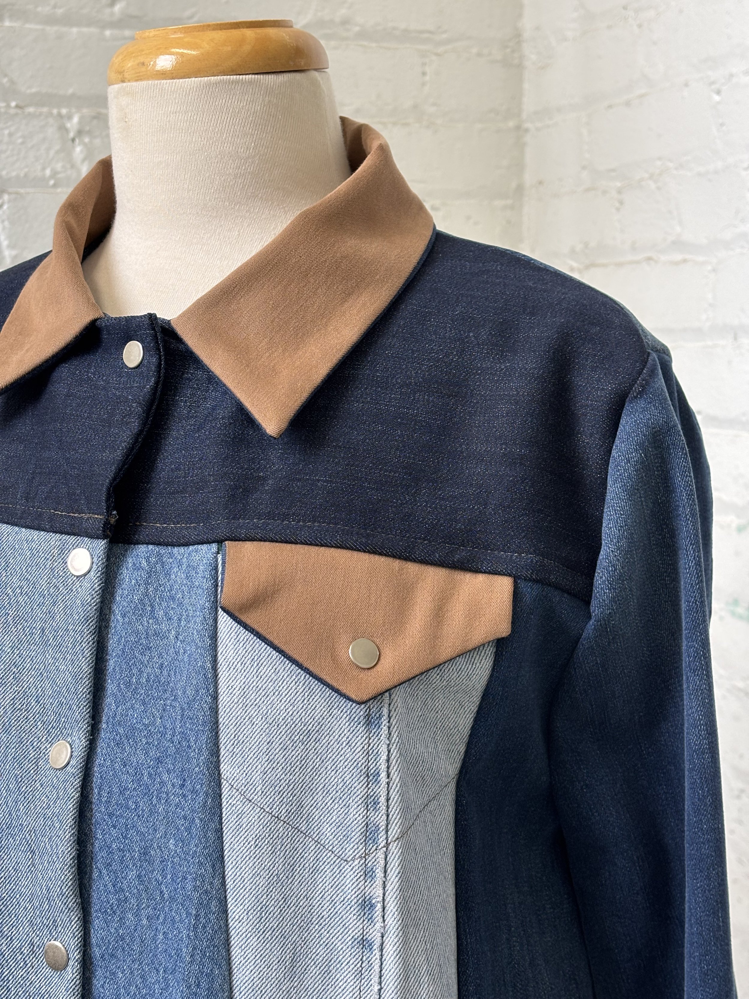 Veste colorblock denim recyclé look boxy bleu beige.2.jpeg