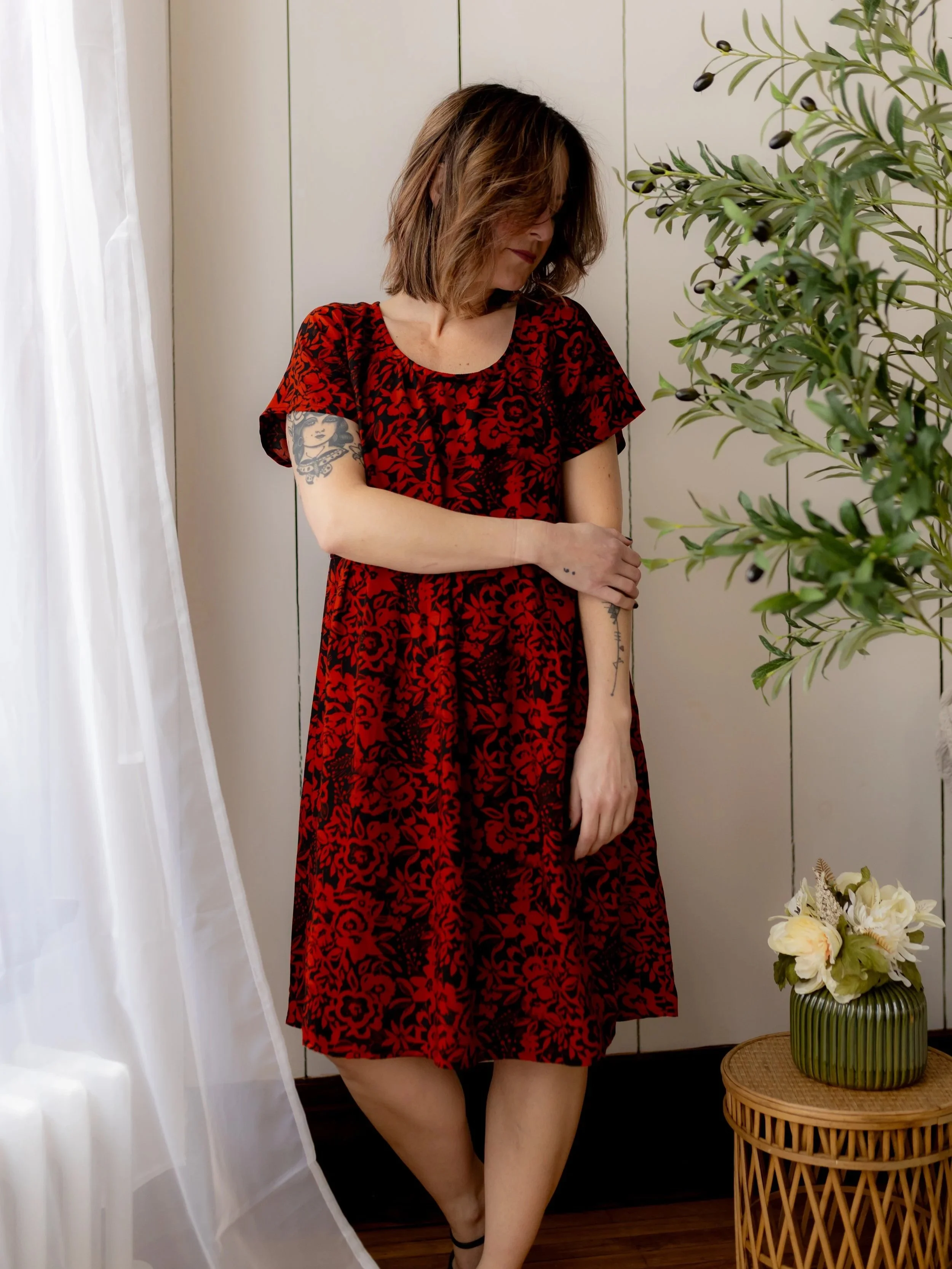 Robe+babydoll+longue+rouge+orange+noir+tissu+fluide+l%C3%A9ger.1.jpg