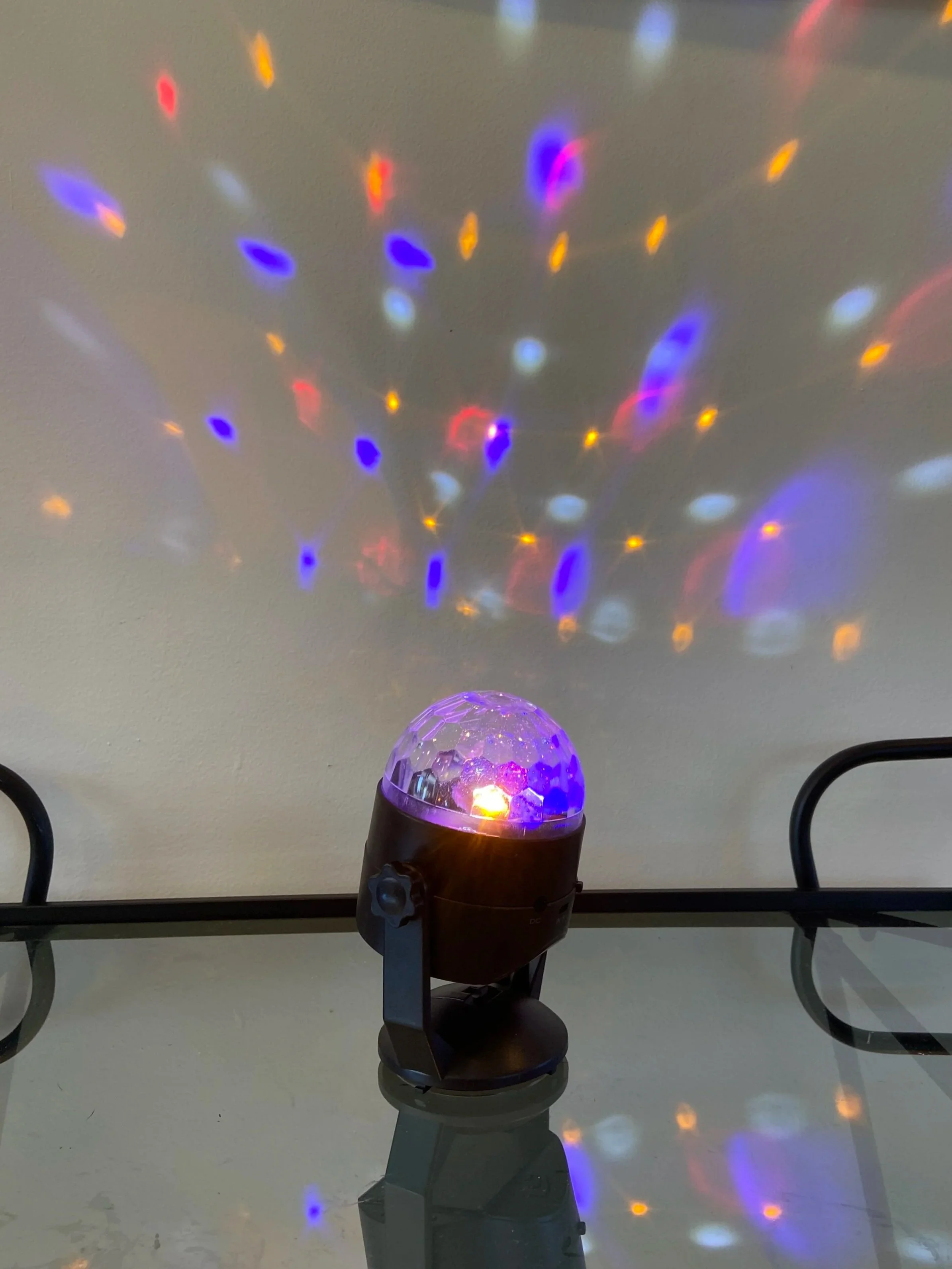 Small party light - battery powered