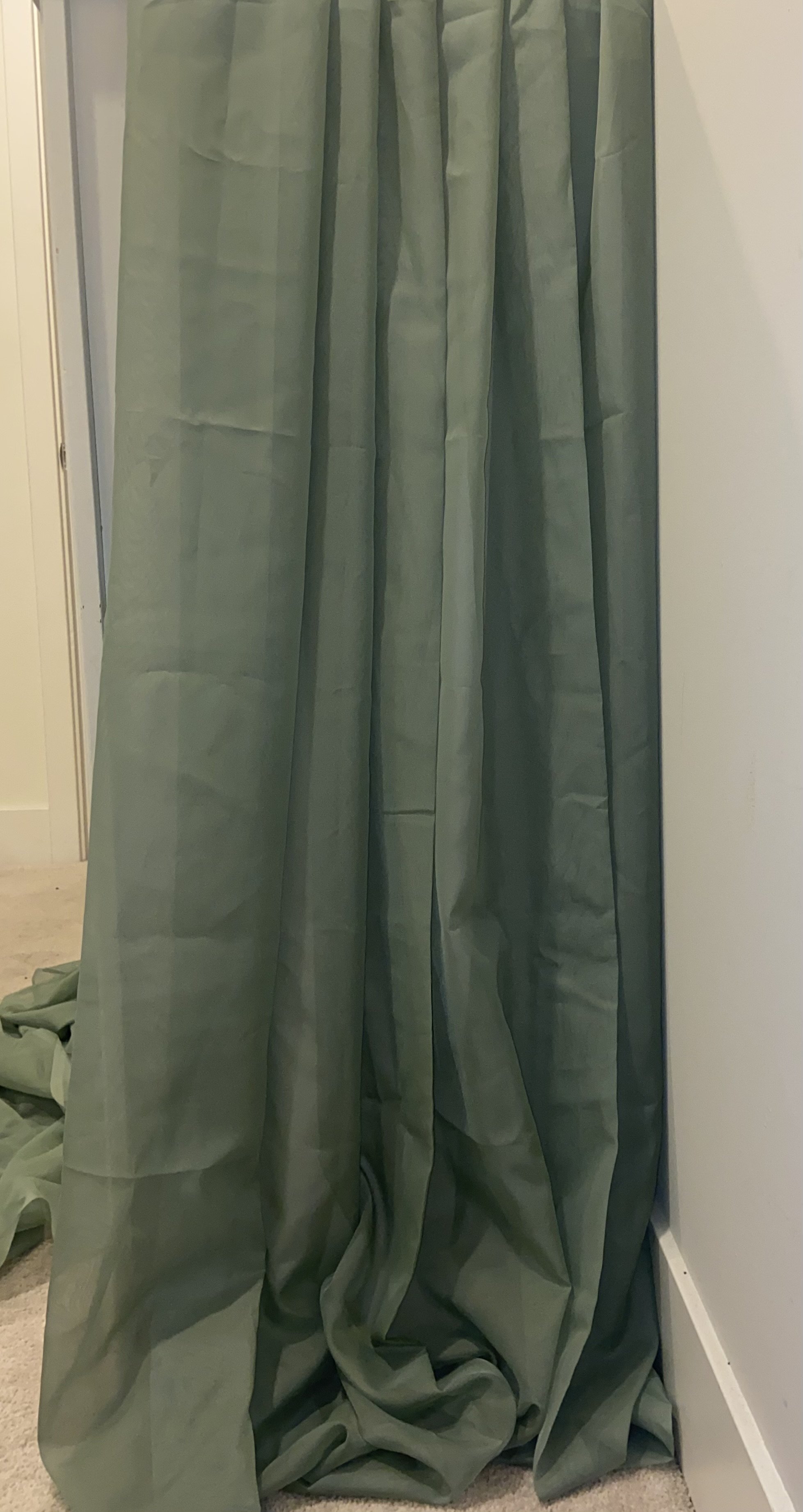 20 ft. sage green table runner