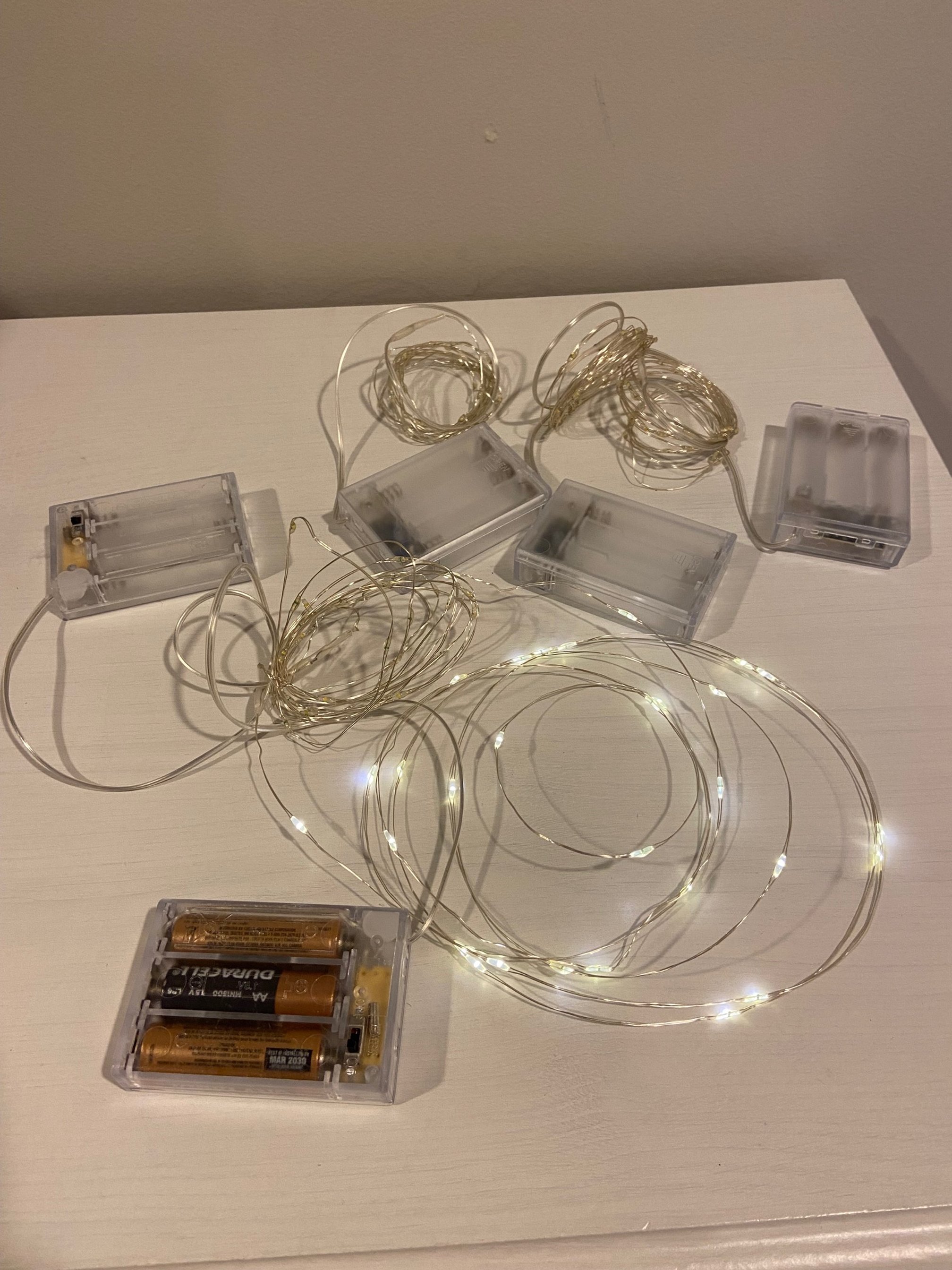 5 white fairy lights