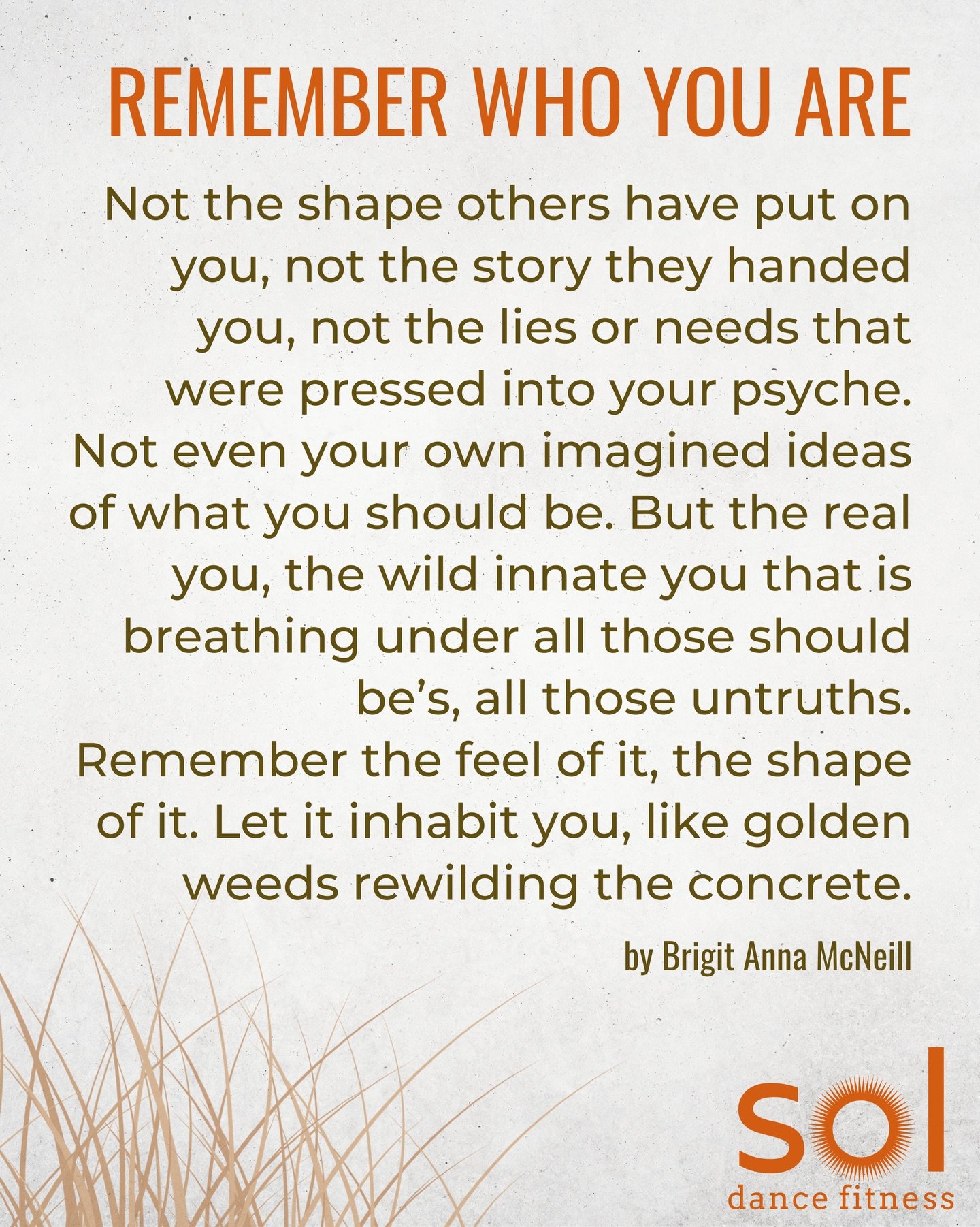 HAPPY MONDAY! ❤️🪩🌞