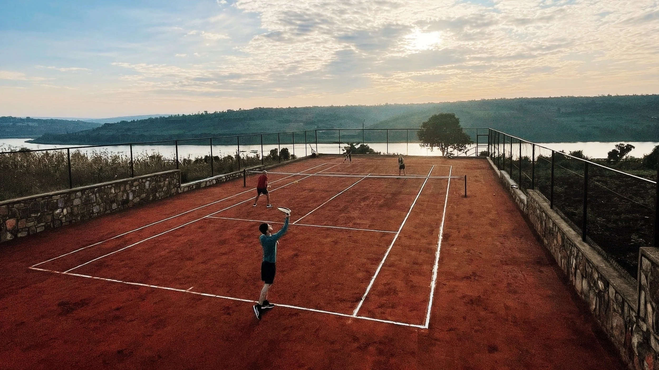 A game on the clay tennis court