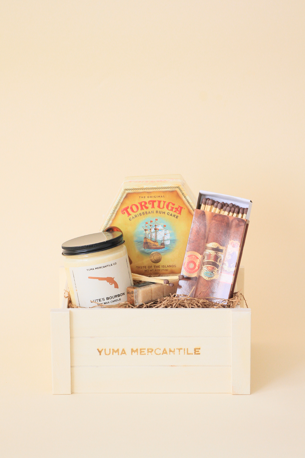 [yuma-mercantile]-bourbon-rum-cigar-gift-box-for-him.png