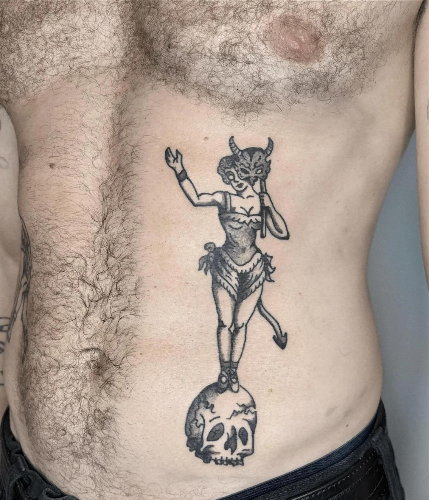 Another heavy hitter for Toon! Swipe to see what we did last time. We did a big one on his arm before we did this one. Imagine getting a big tattoo and then getting another one on your torso to finish things off. Absolutely insane. Also didn&rsquo;t 