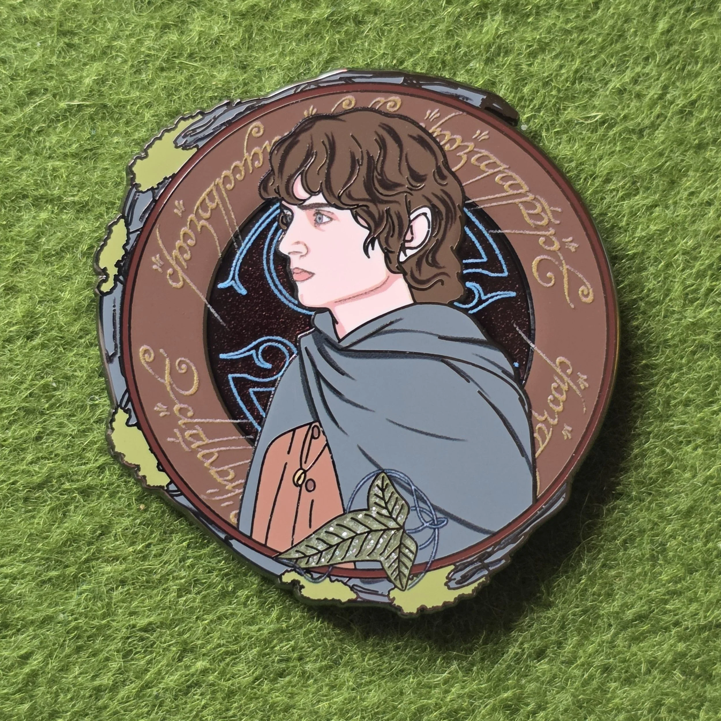 LOTR Portraits Frodo front.jpg