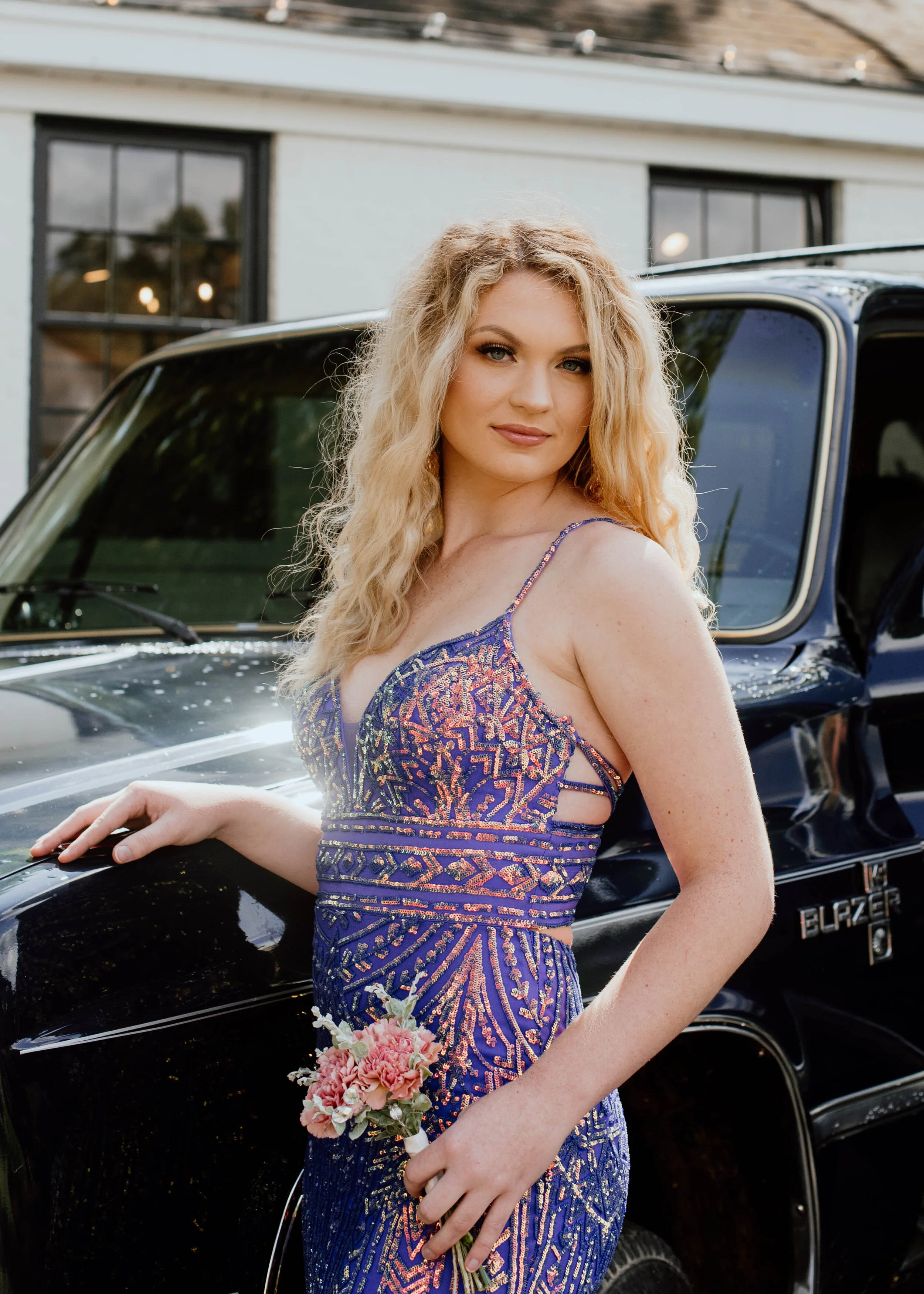 Ella B