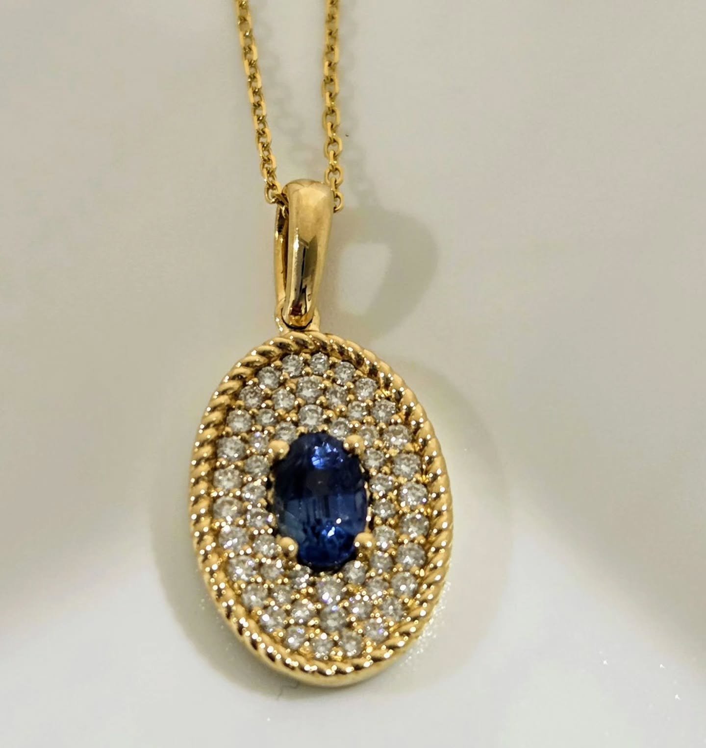 Who doesn't love sapphires?