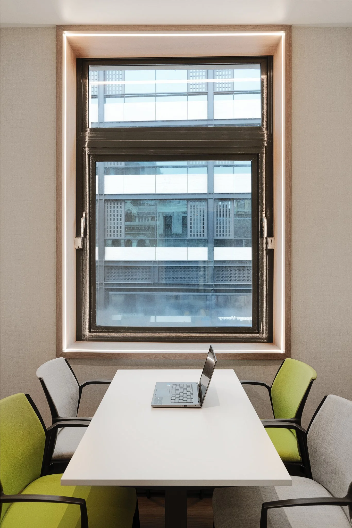 禁om Kurek_TS401772_32+1_2048.jpg