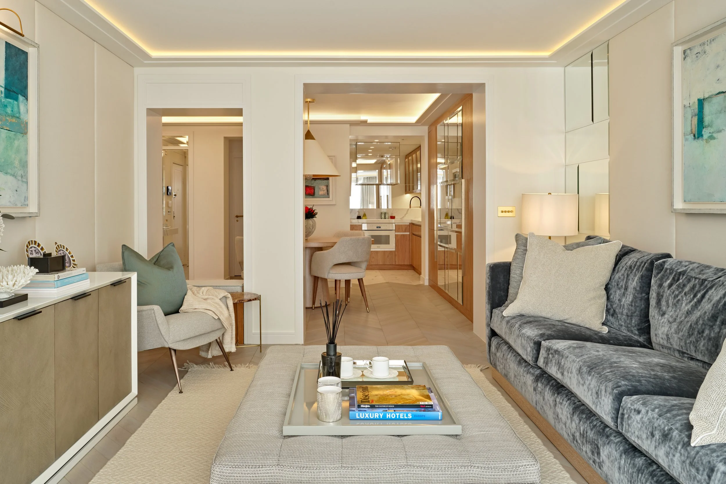       
  
    
 
  @import url('https://fonts.googleapis.com/css2?family=Cormorant+Garamond:ital,wght@0,300;0,400;1,300;1,400&family=Jost:wght@300;400&display=swap');

  .ps {
    --ink: #141414;
    --warm: #888480;
    --rule: #DDDAD4;
    --bg: #F