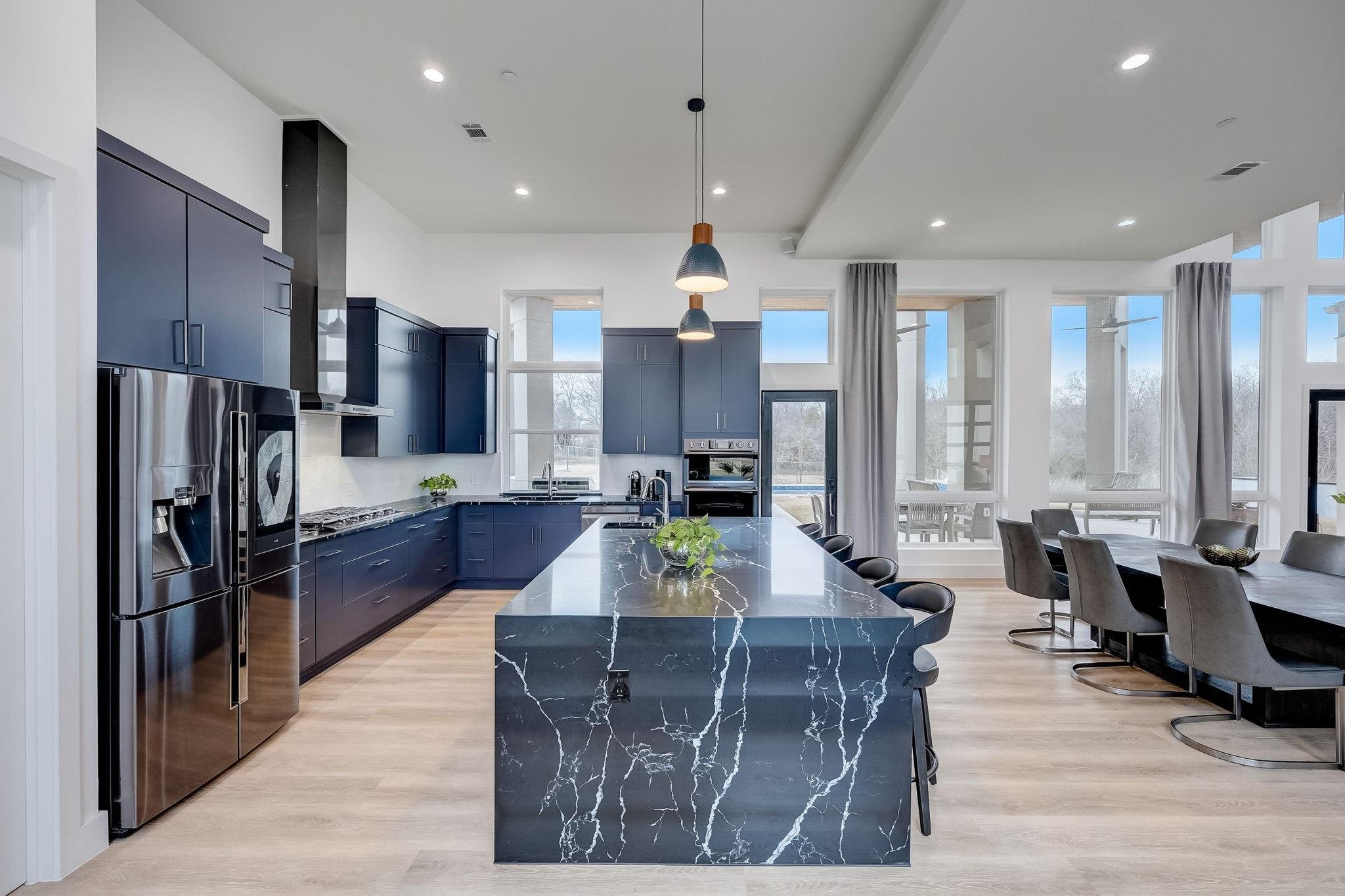 4409 Kitchen 3.jpeg