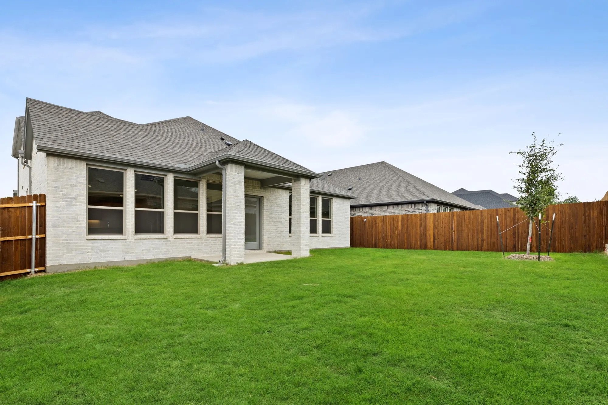 5112 Backyard.jpeg