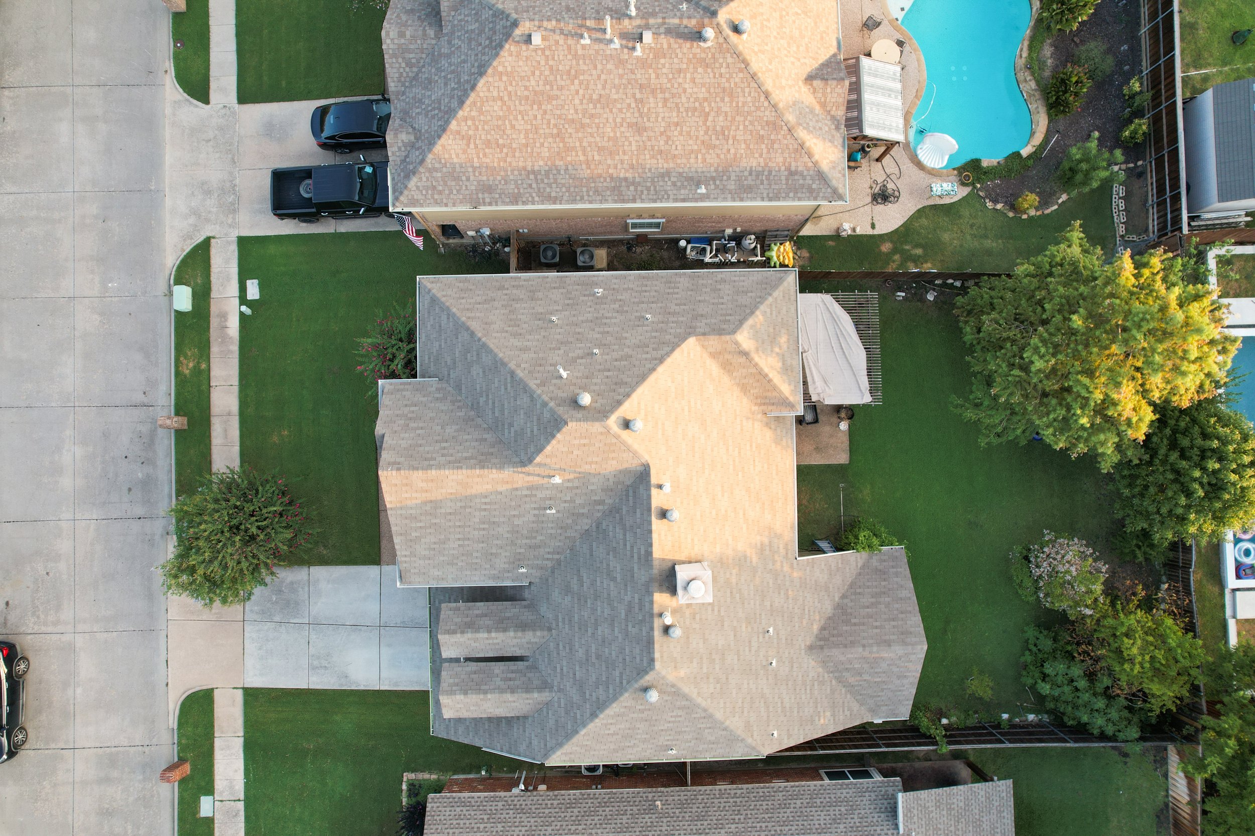 805_bayou_court_6027208_002.jpg