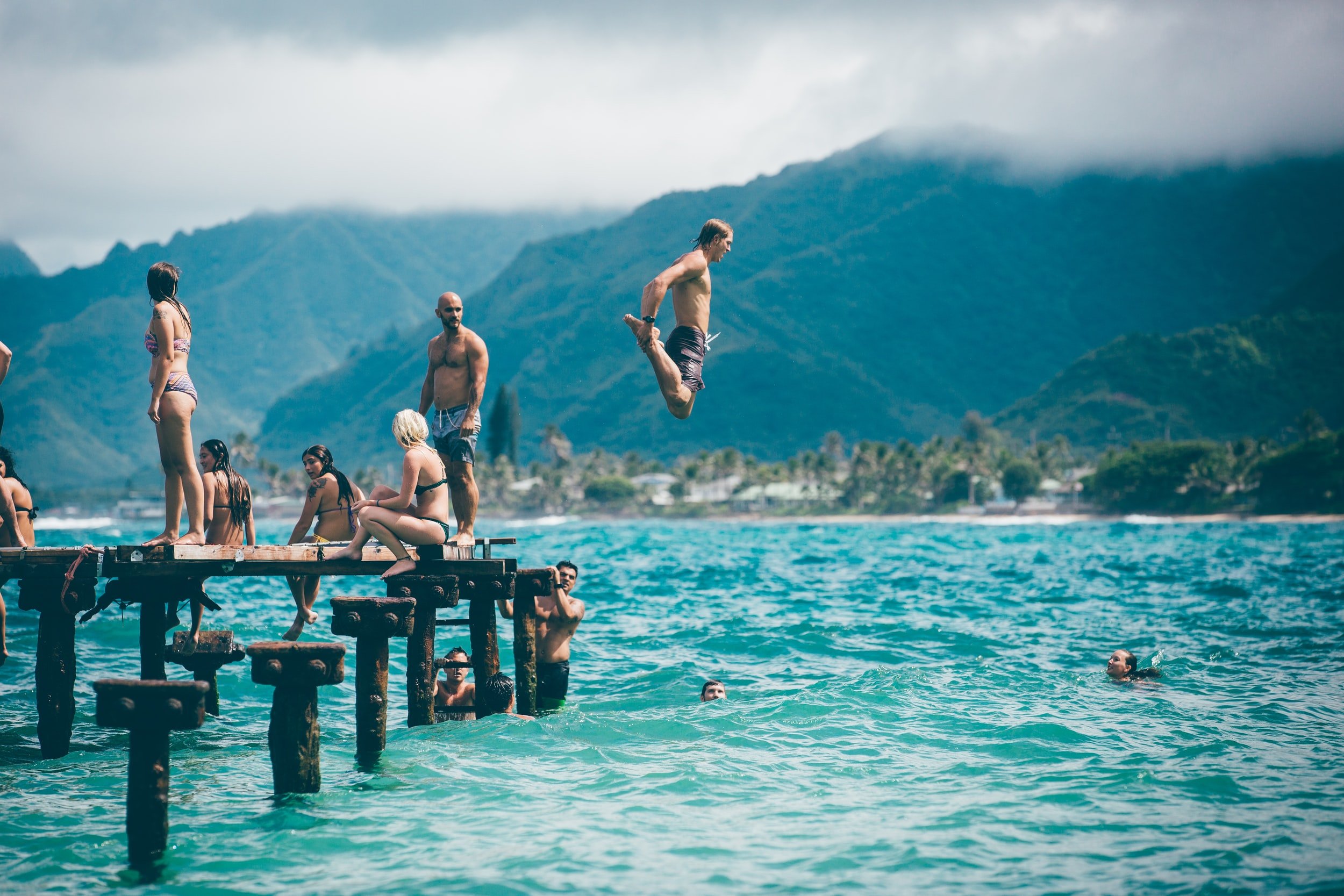 4 Ways to Thrive This Summer Without Alcohol.