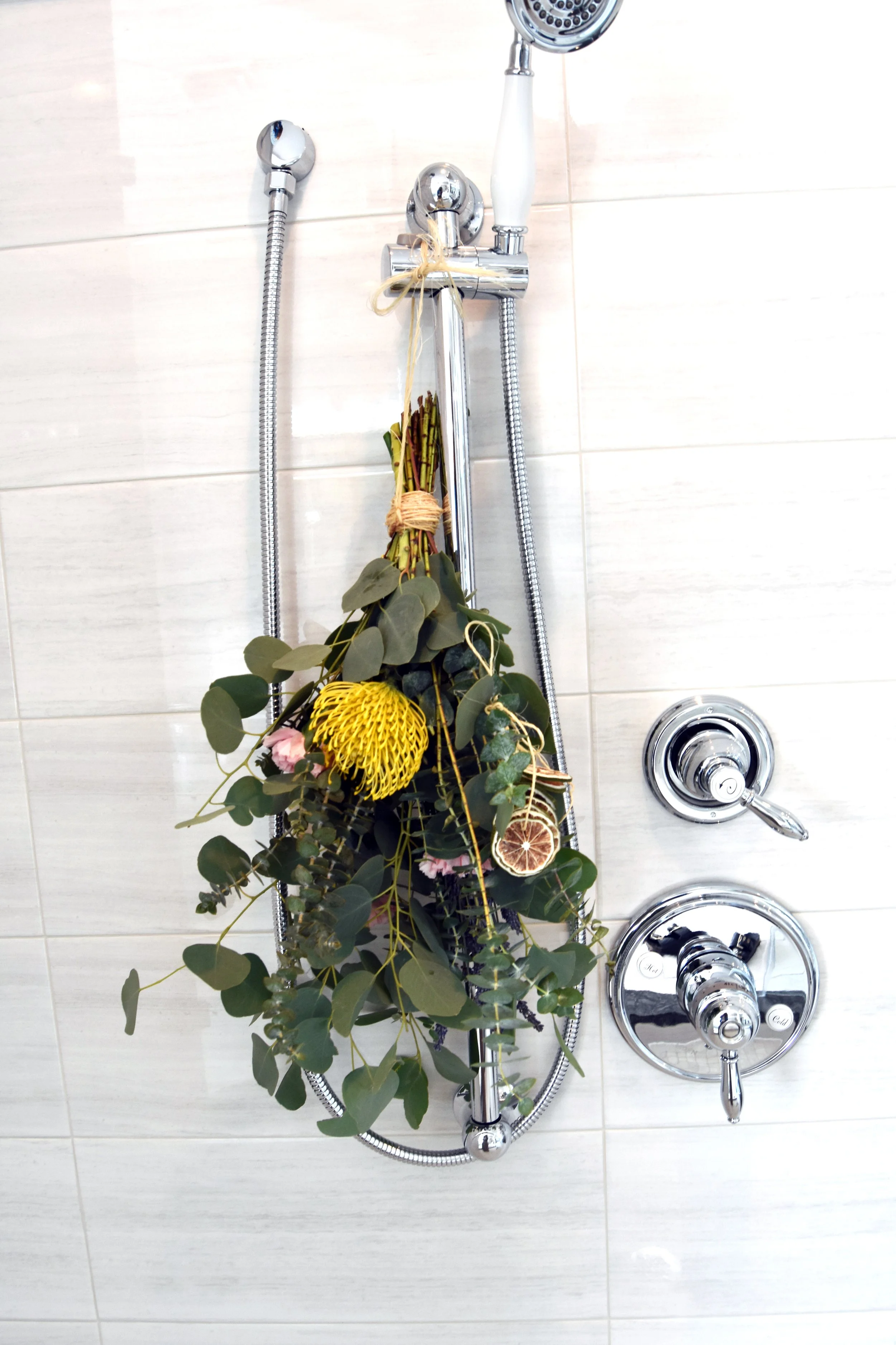 mini esb protea lime front.JPG