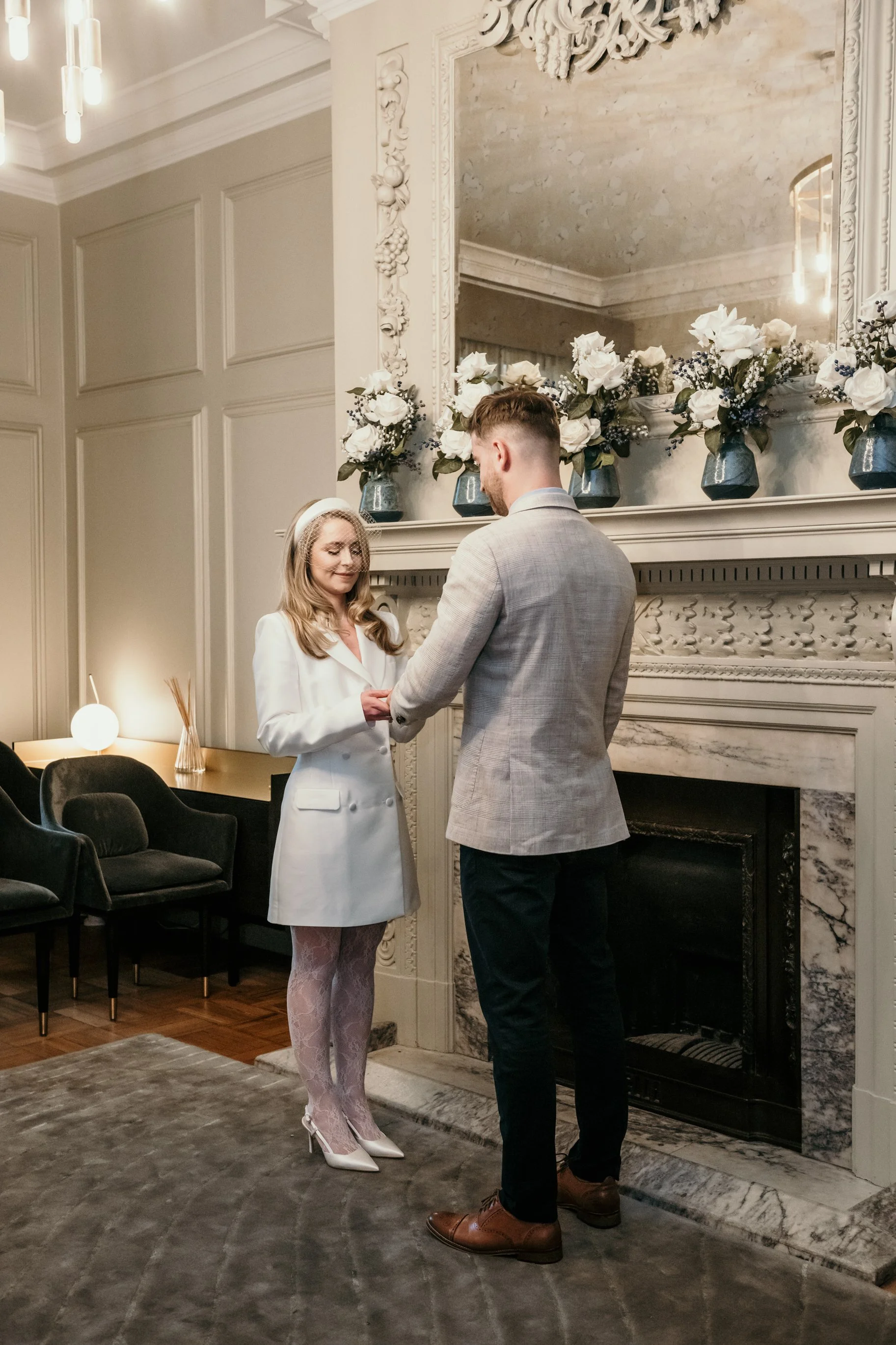 sarah&rob old marylebone town hall-11.jpg