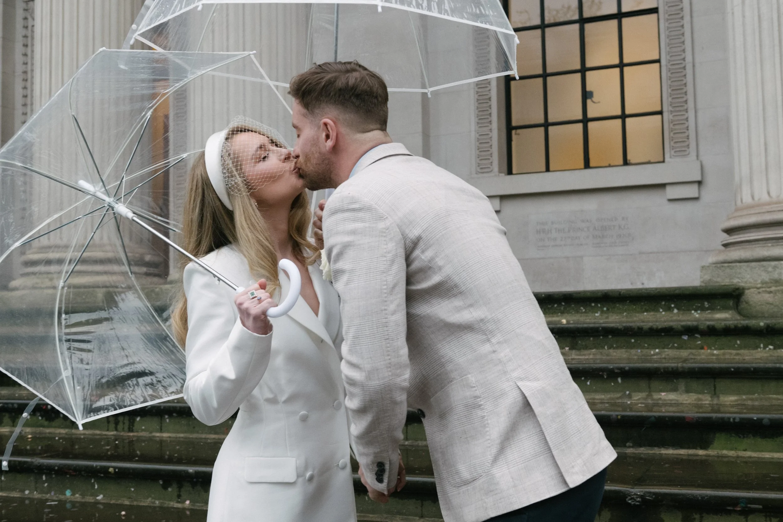 sarah&rob old marylebone town hall-77.jpg