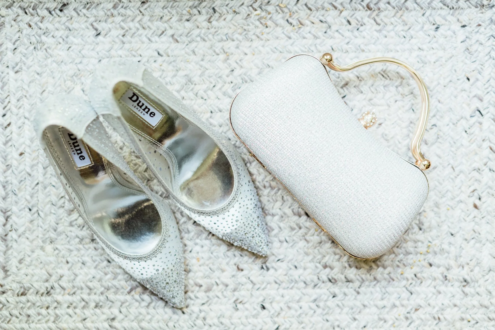 wokingham town hall wedding-4.jpg