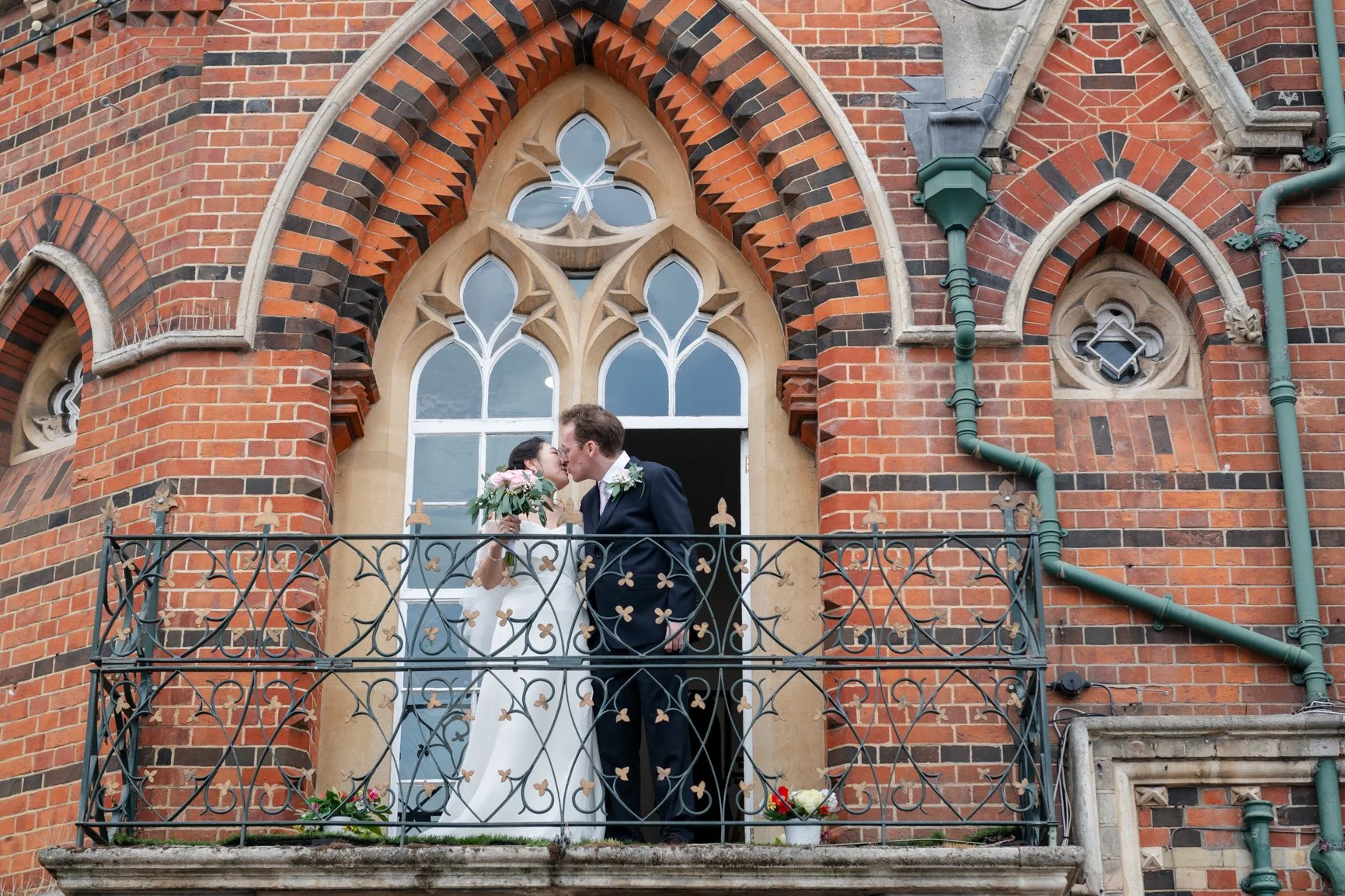 wokingham town hall wedding-74.jpg