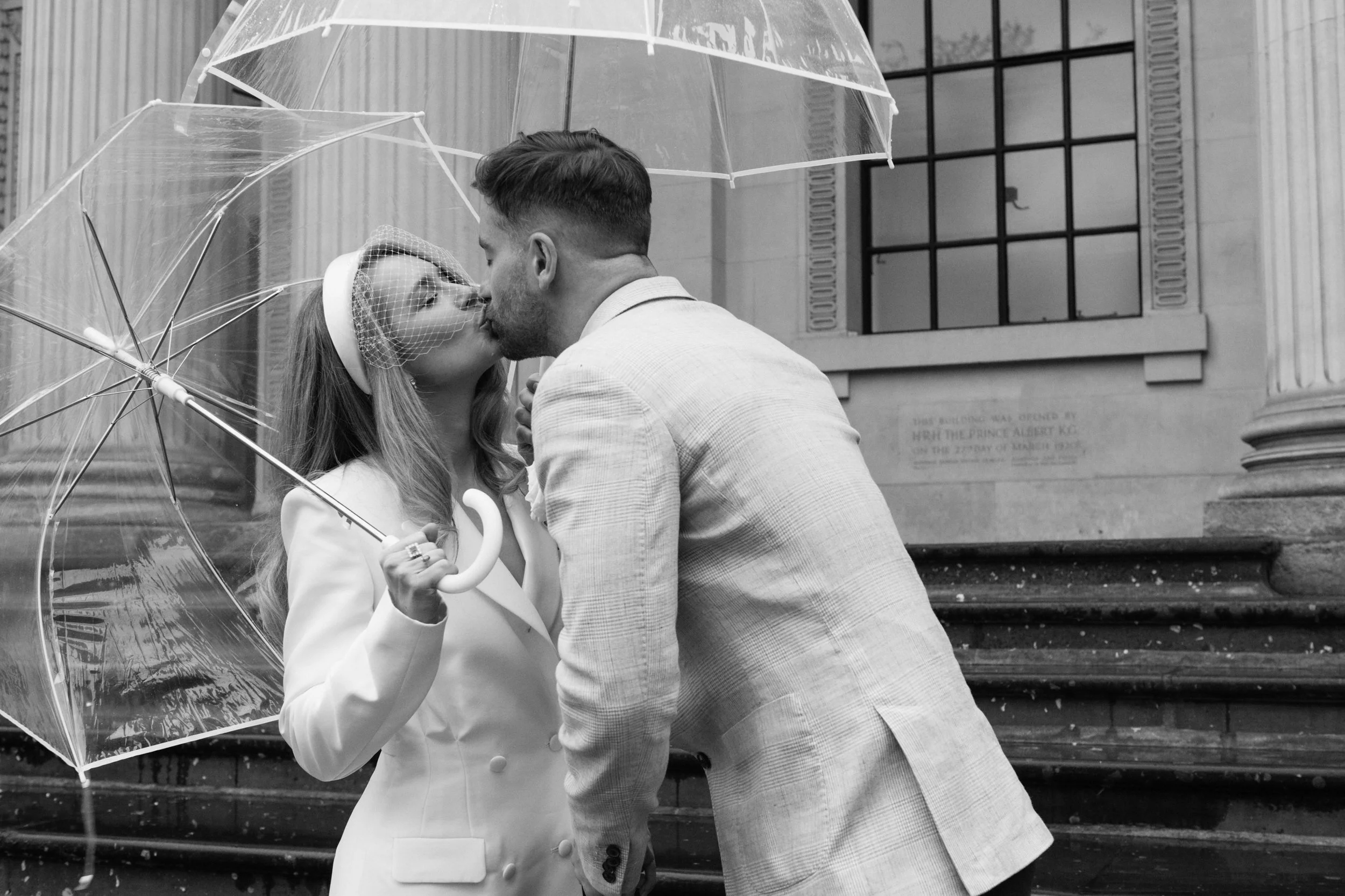 sarah&rob old marylebone town hall-76.jpg