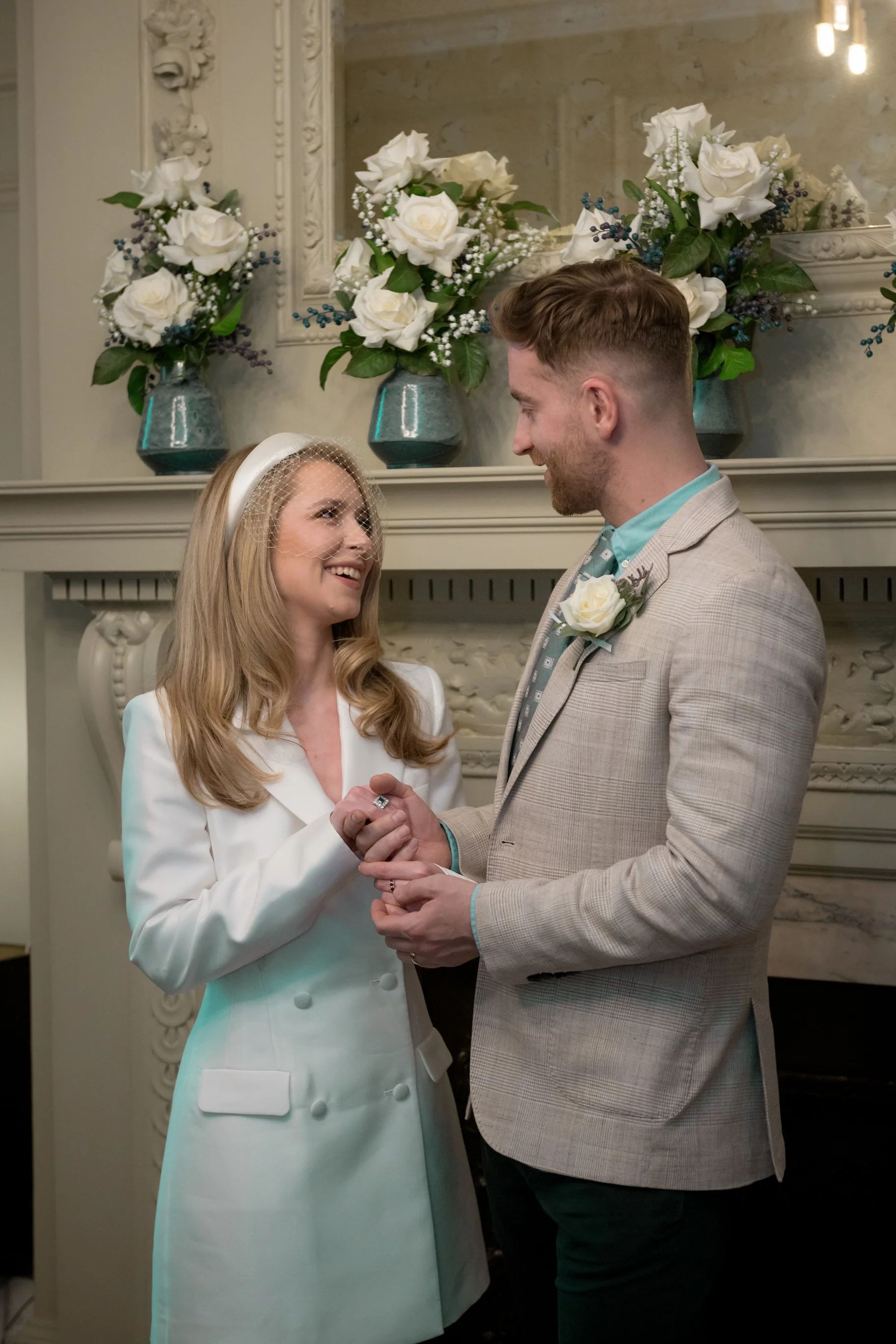 sarah&rob old marylebone town hall-18.jpg