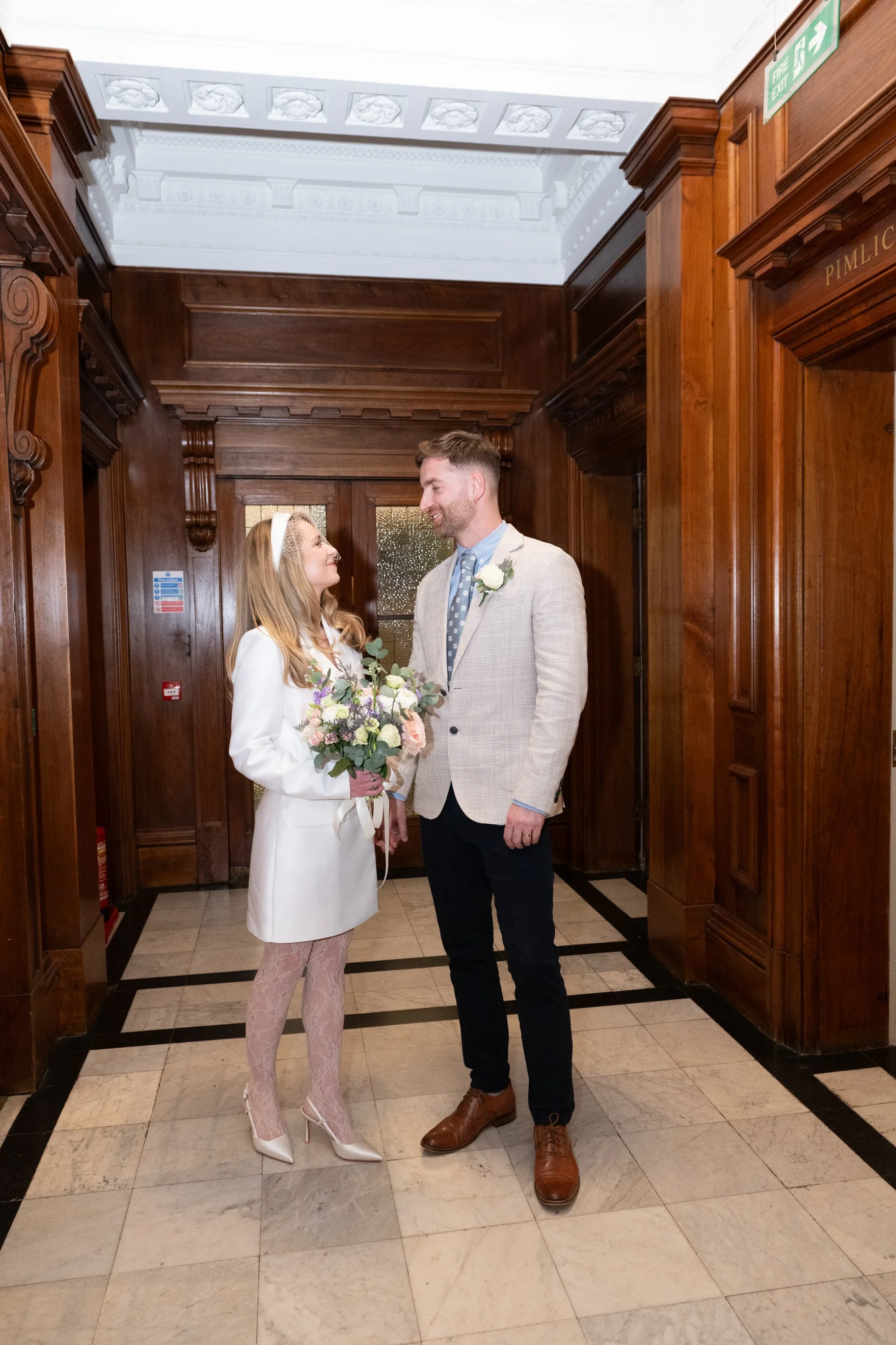 sarah&rob old marylebone town hall-38.jpg
