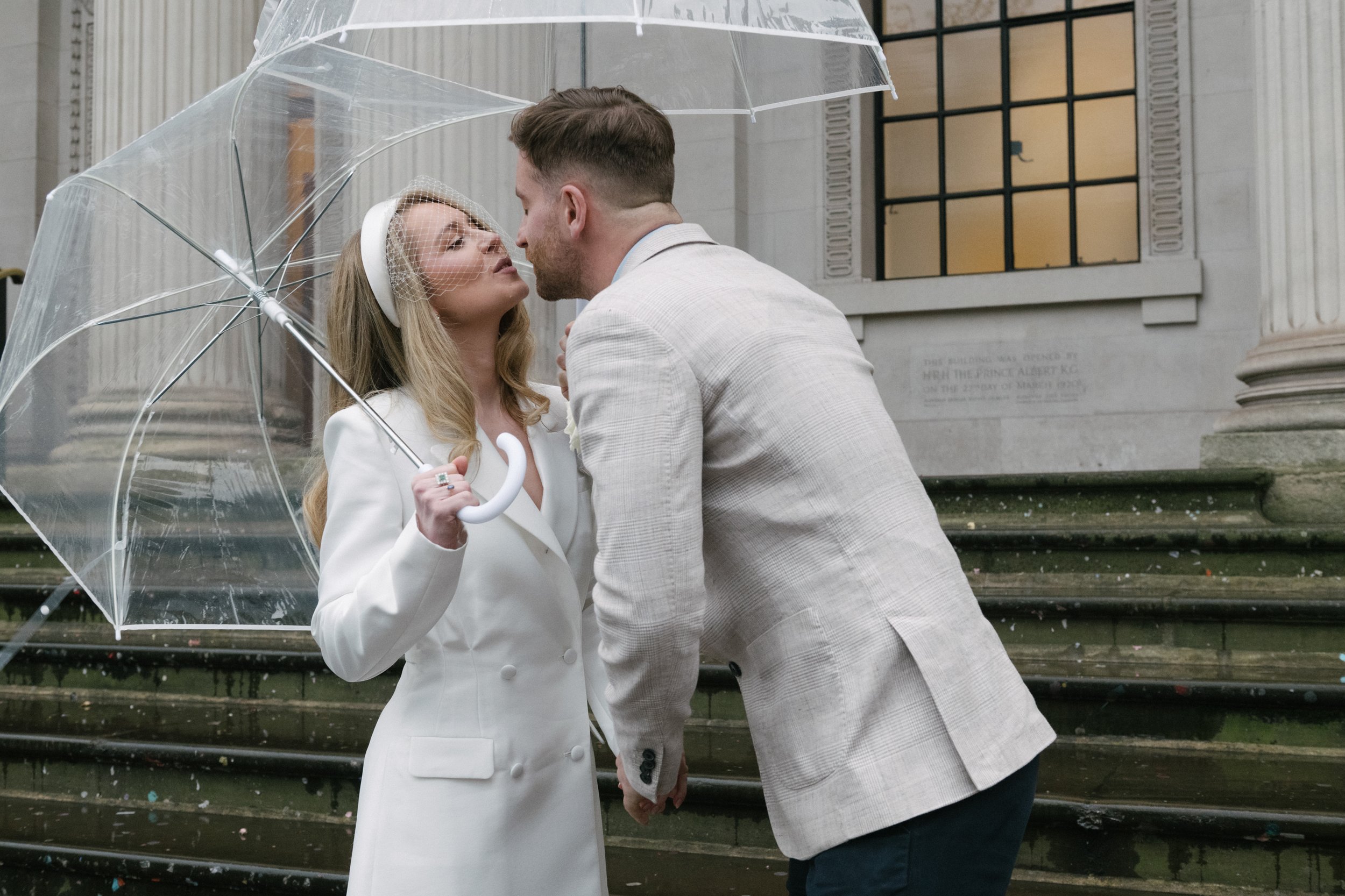 sarah&rob old marylebone town hall-75.jpg